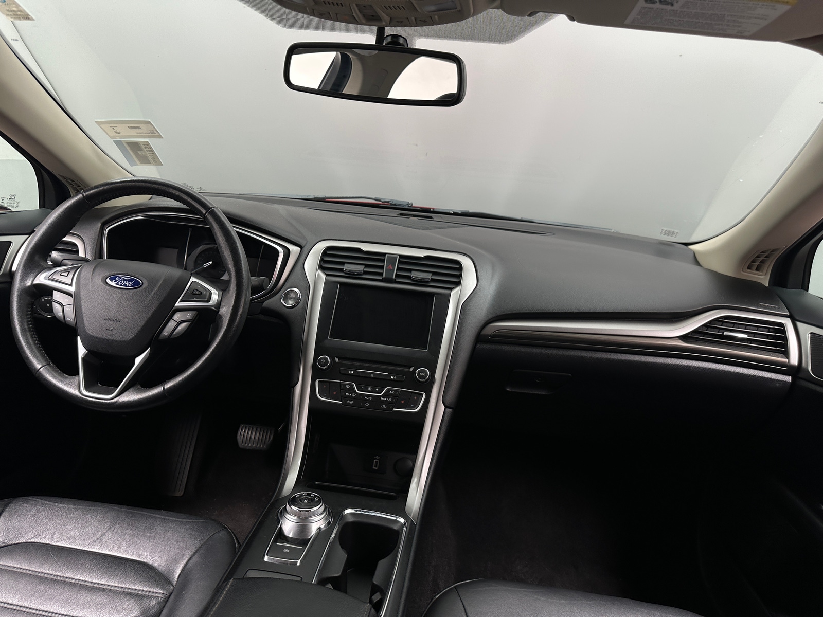 Thumbnail: 2017 Ford Fusion - 3