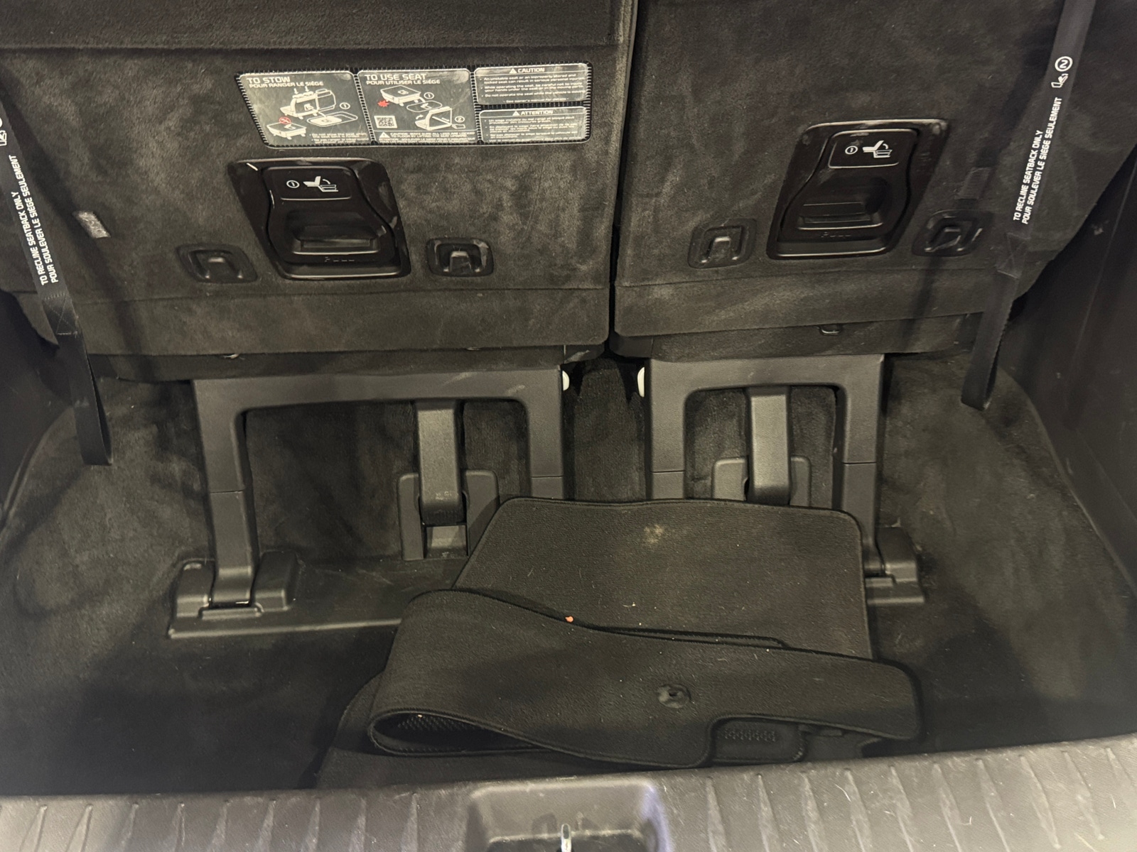 Thumbnail: 2024 Kia Carnival - 6