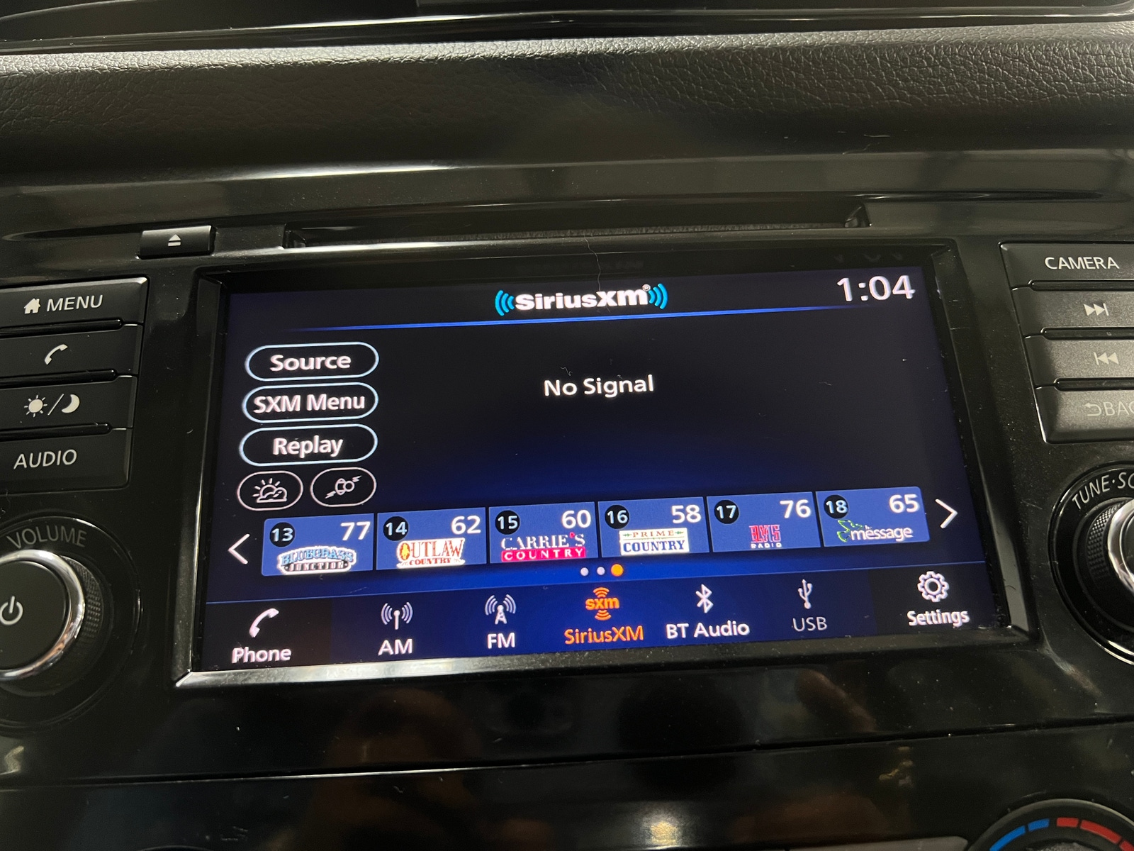 Thumbnail: 2019 Nissan Rogue Sport - 4