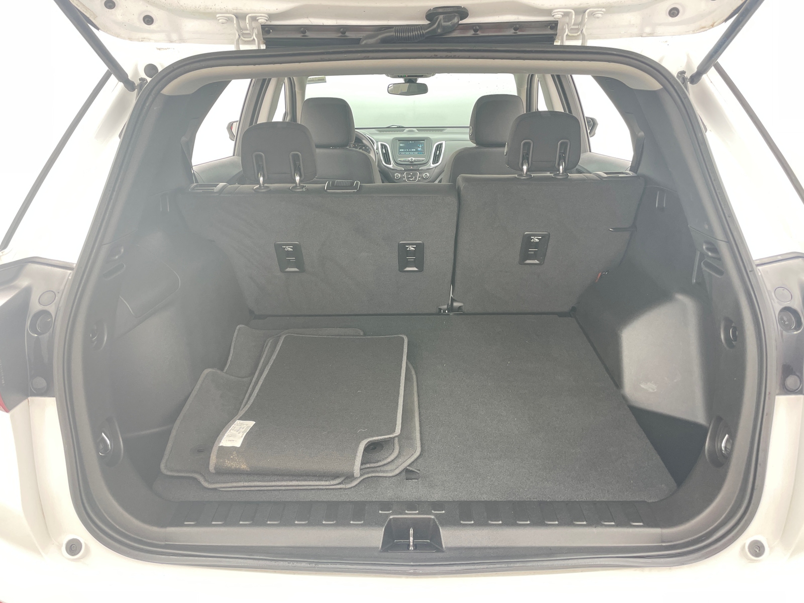 Thumbnail: 2018 Chevrolet Equinox - 7