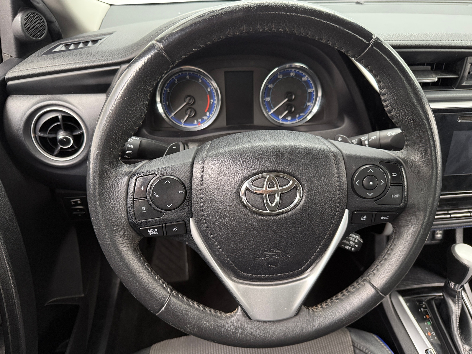 Thumbnail: 2017 Toyota Corolla - 5
