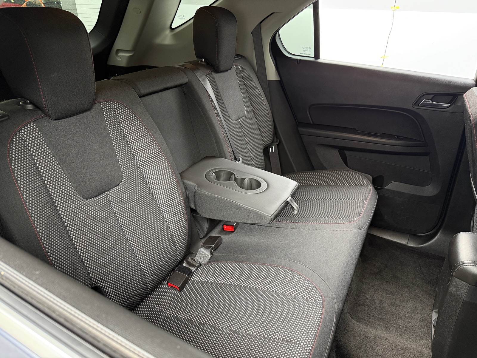 Thumbnail: 2016 Chevrolet Equinox - 6