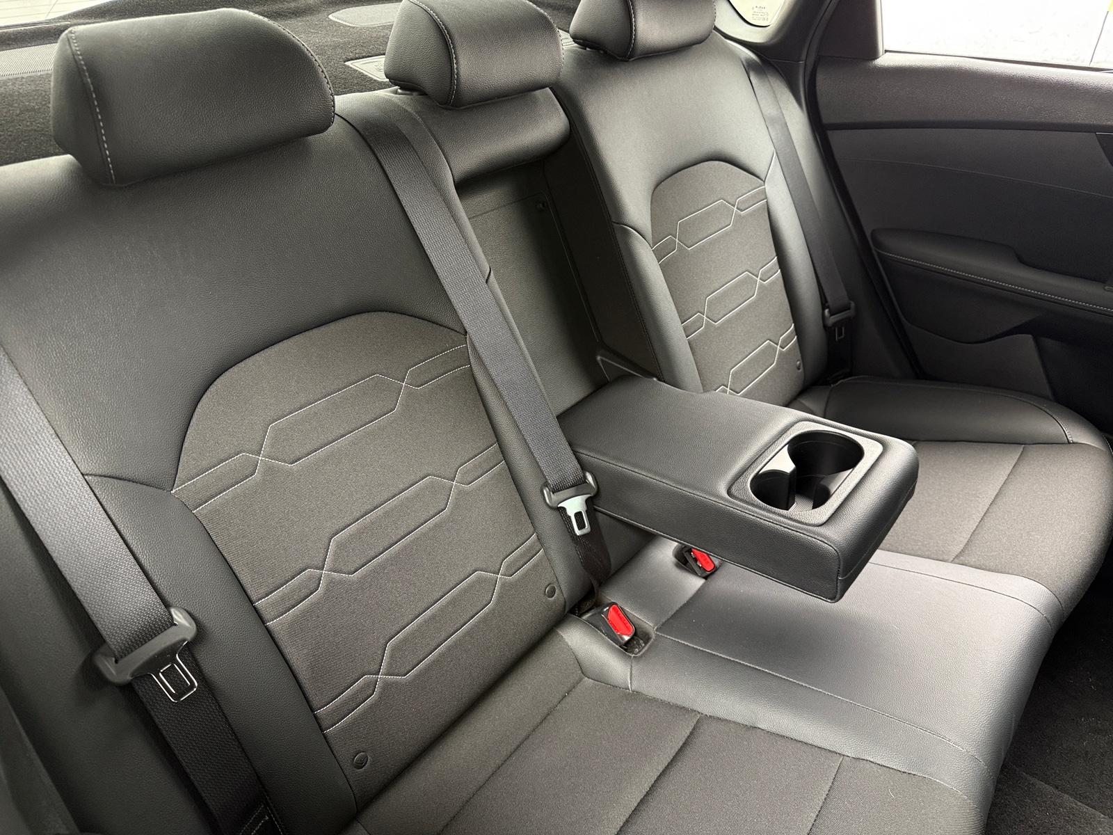 Thumbnail: 2024 Kia Forte - 6