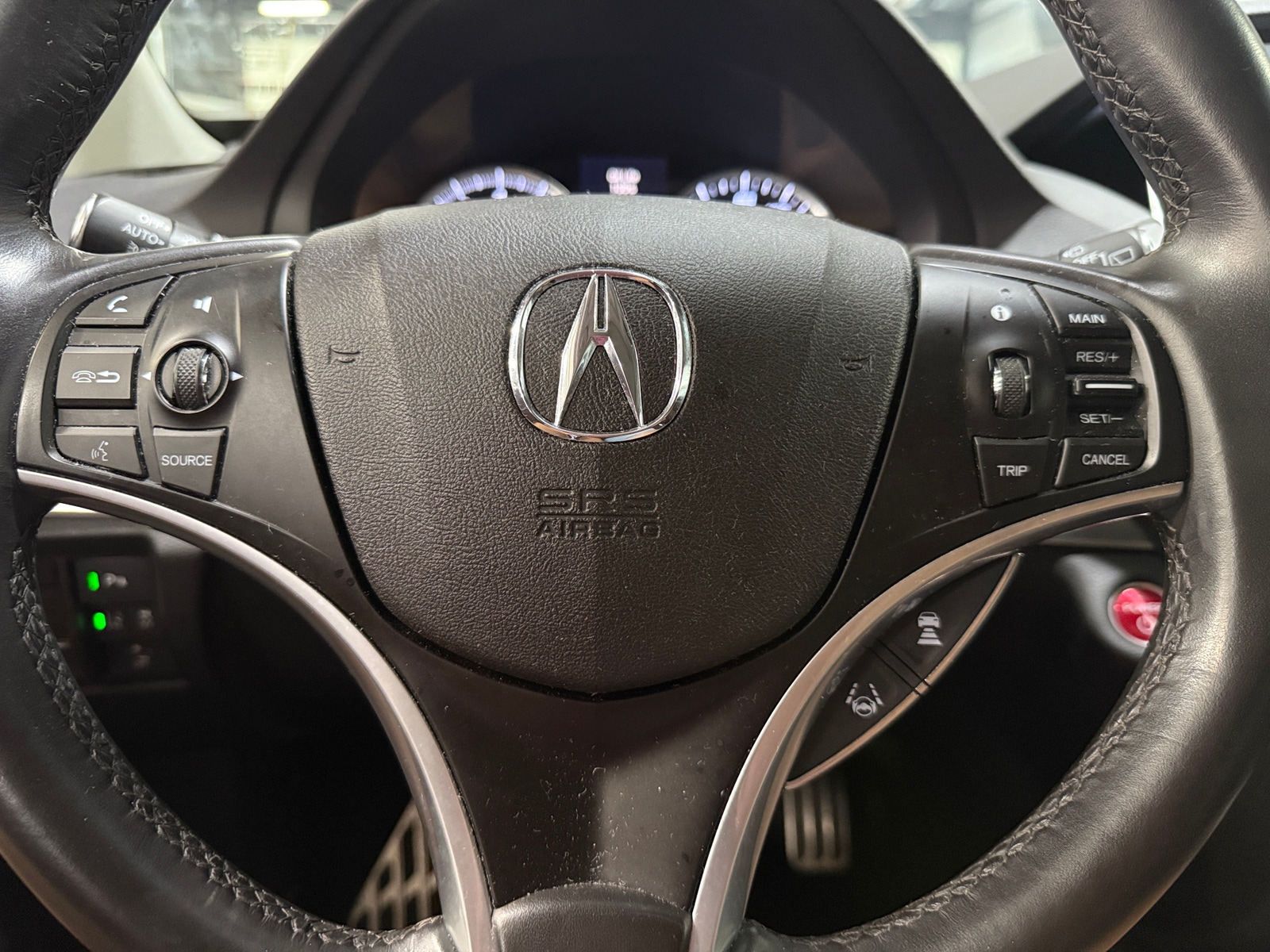 Thumbnail: 2019 Acura MDX - 4