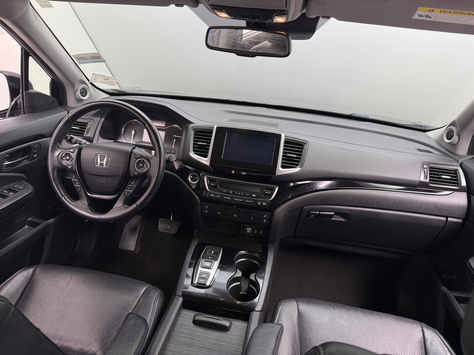 Thumbnail: 2017 Honda Pilot - 2