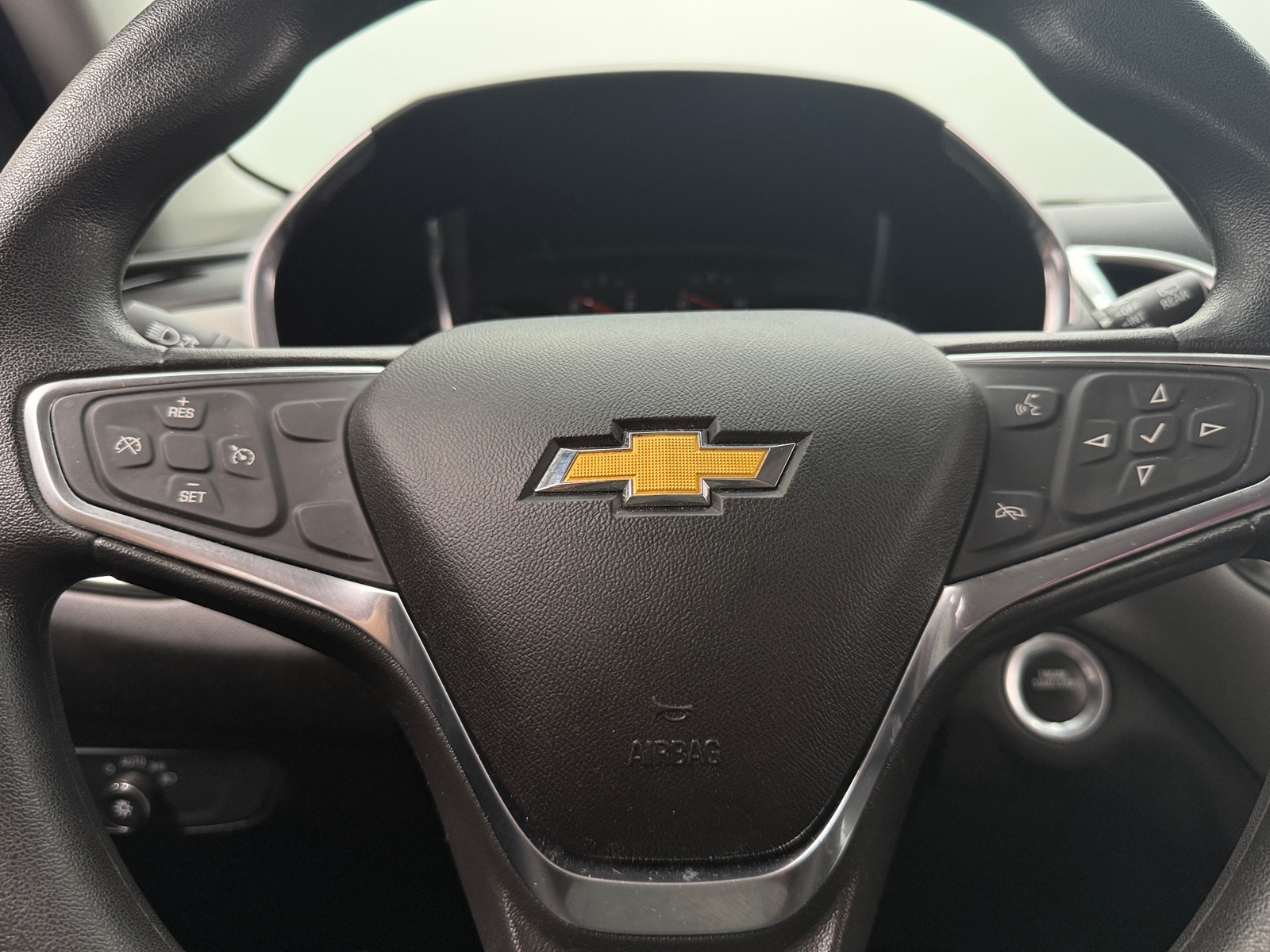 Thumbnail: 2018 Chevrolet Equinox - 5