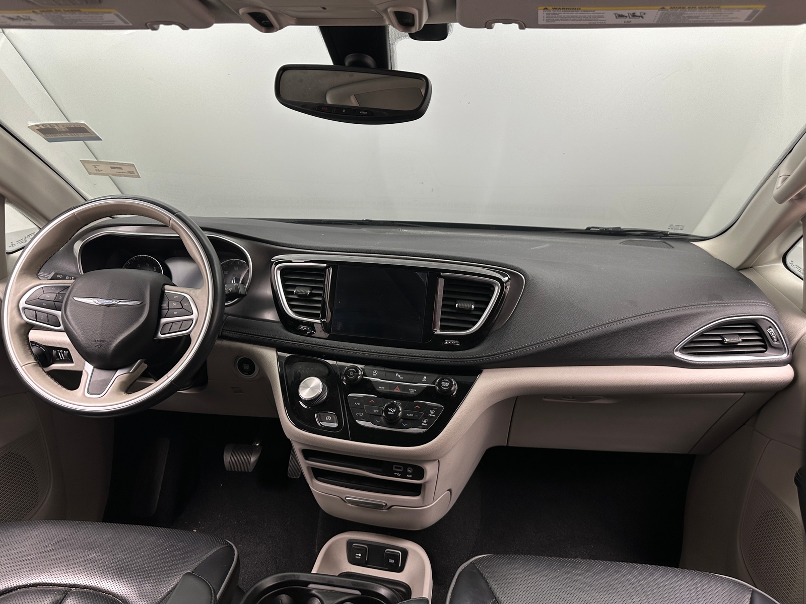 Thumbnail: 2019 Chrysler Pacifica - 2