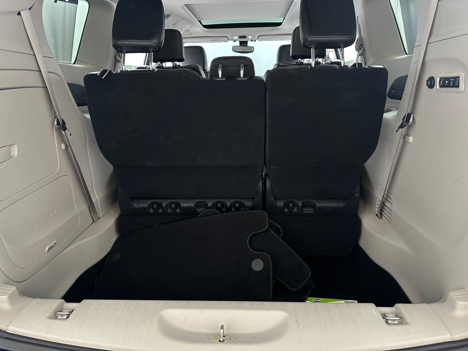Thumbnail: 2019 Chrysler Pacifica - 6