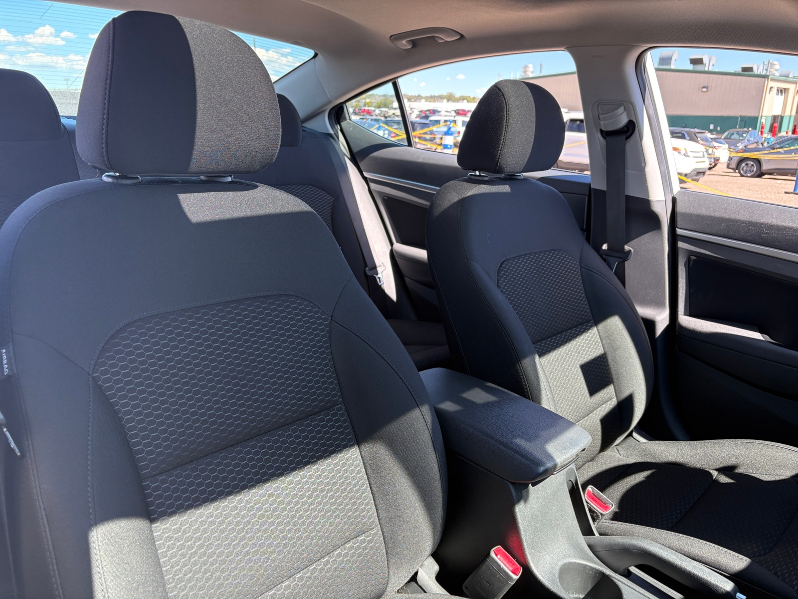 Thumbnail: 2019 Hyundai Elantra - 2