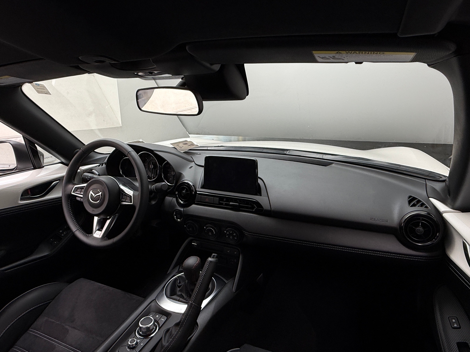 Thumbnail: 2023 Mazda MX-5 Miata - 3