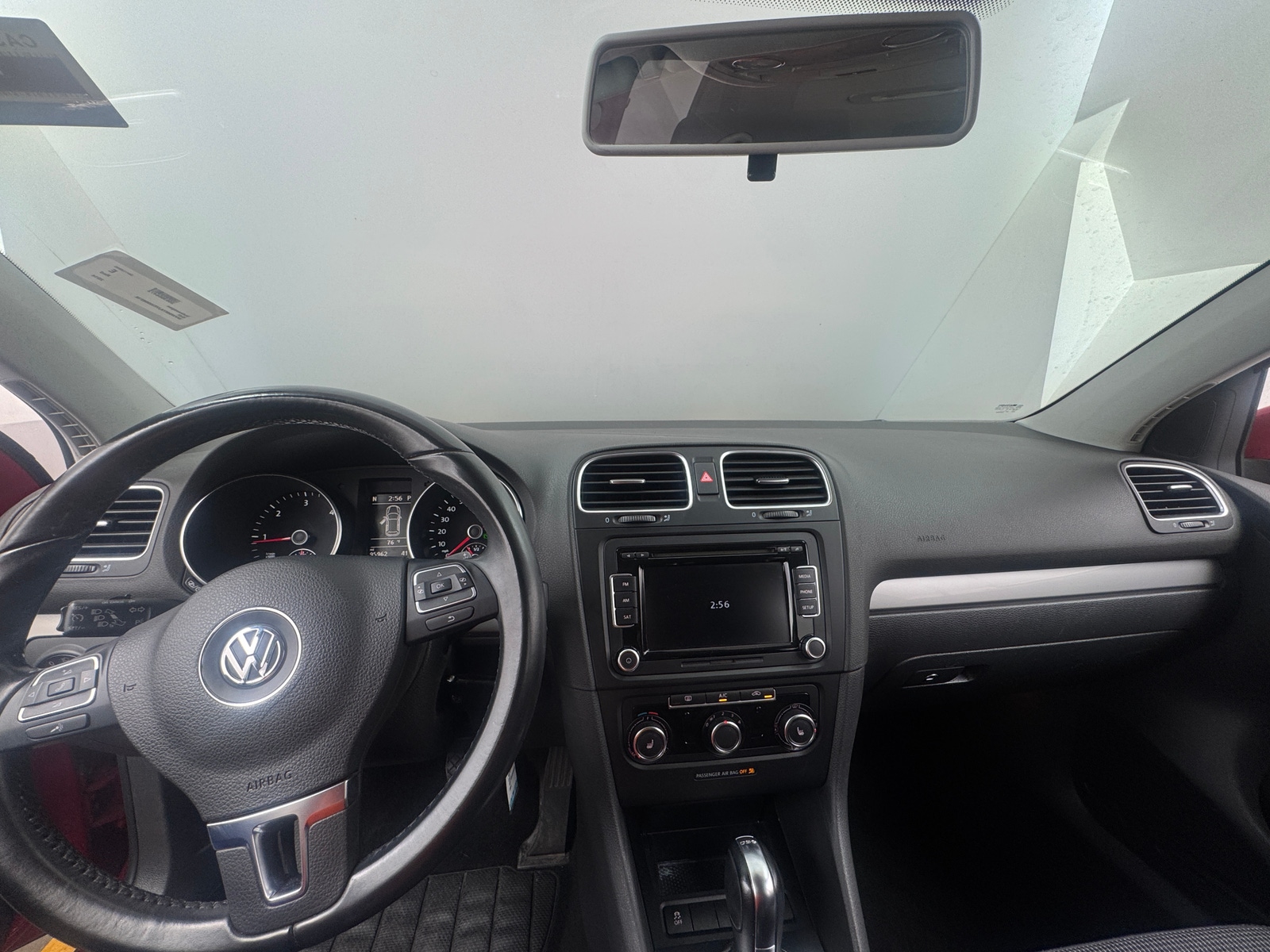 Thumbnail: 2014 Volkswagen Golf - 3