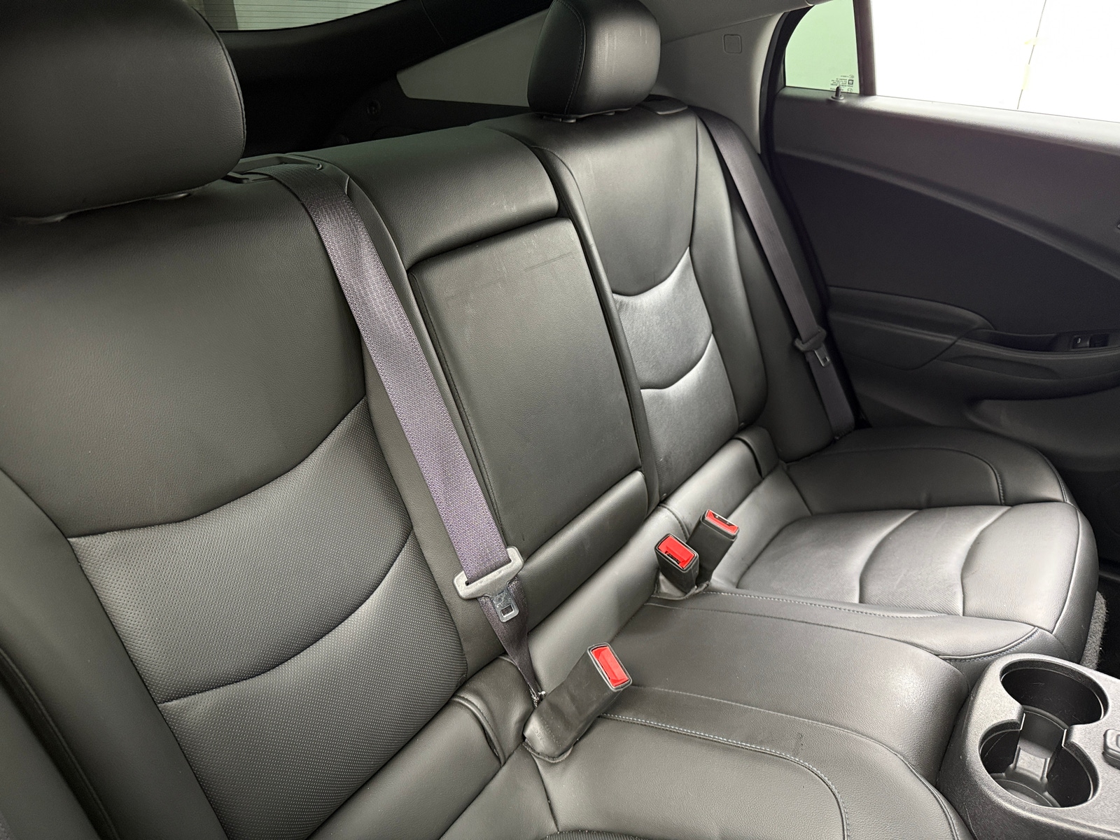 Thumbnail: 2017 Chevrolet Volt - 5