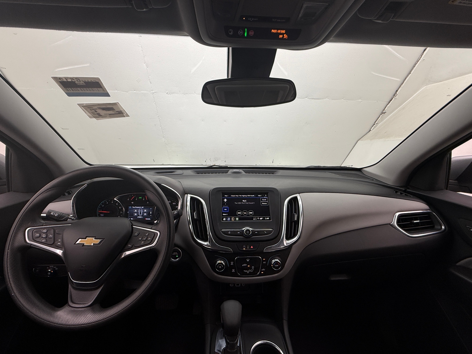 Thumbnail: 2023 Chevrolet Equinox - 3