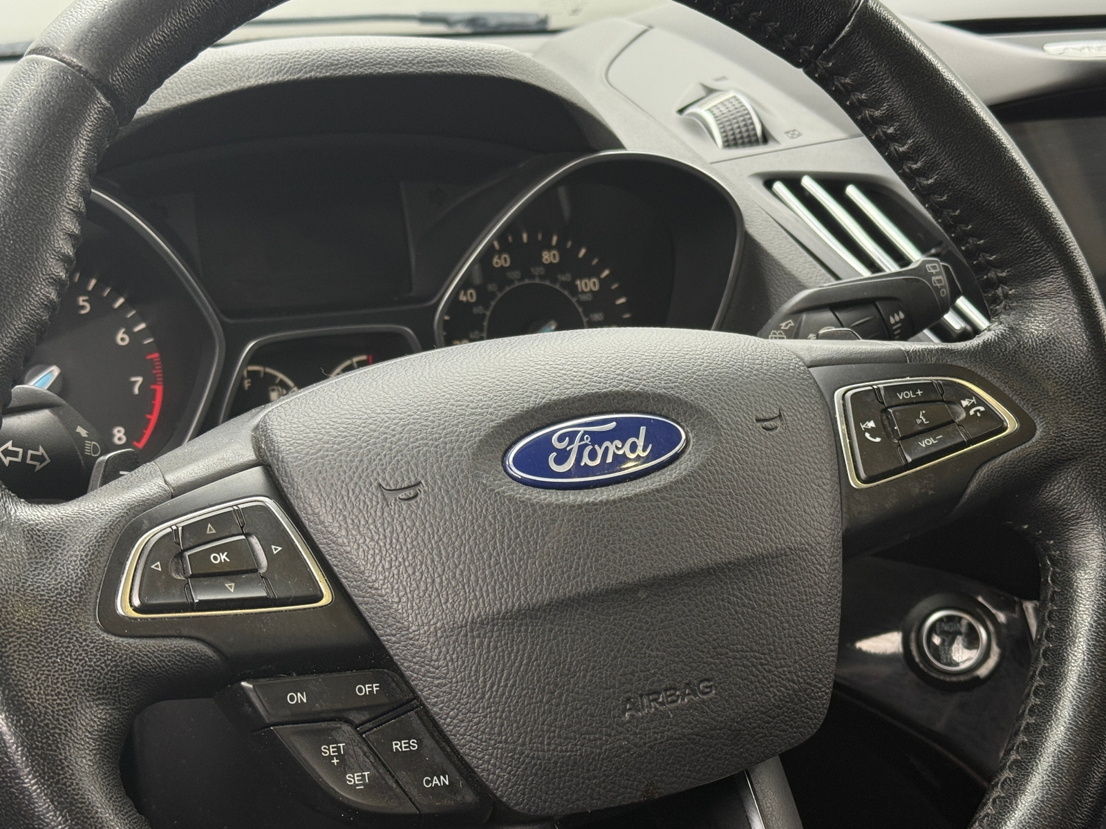 Thumbnail: 2017 Ford Escape - 4