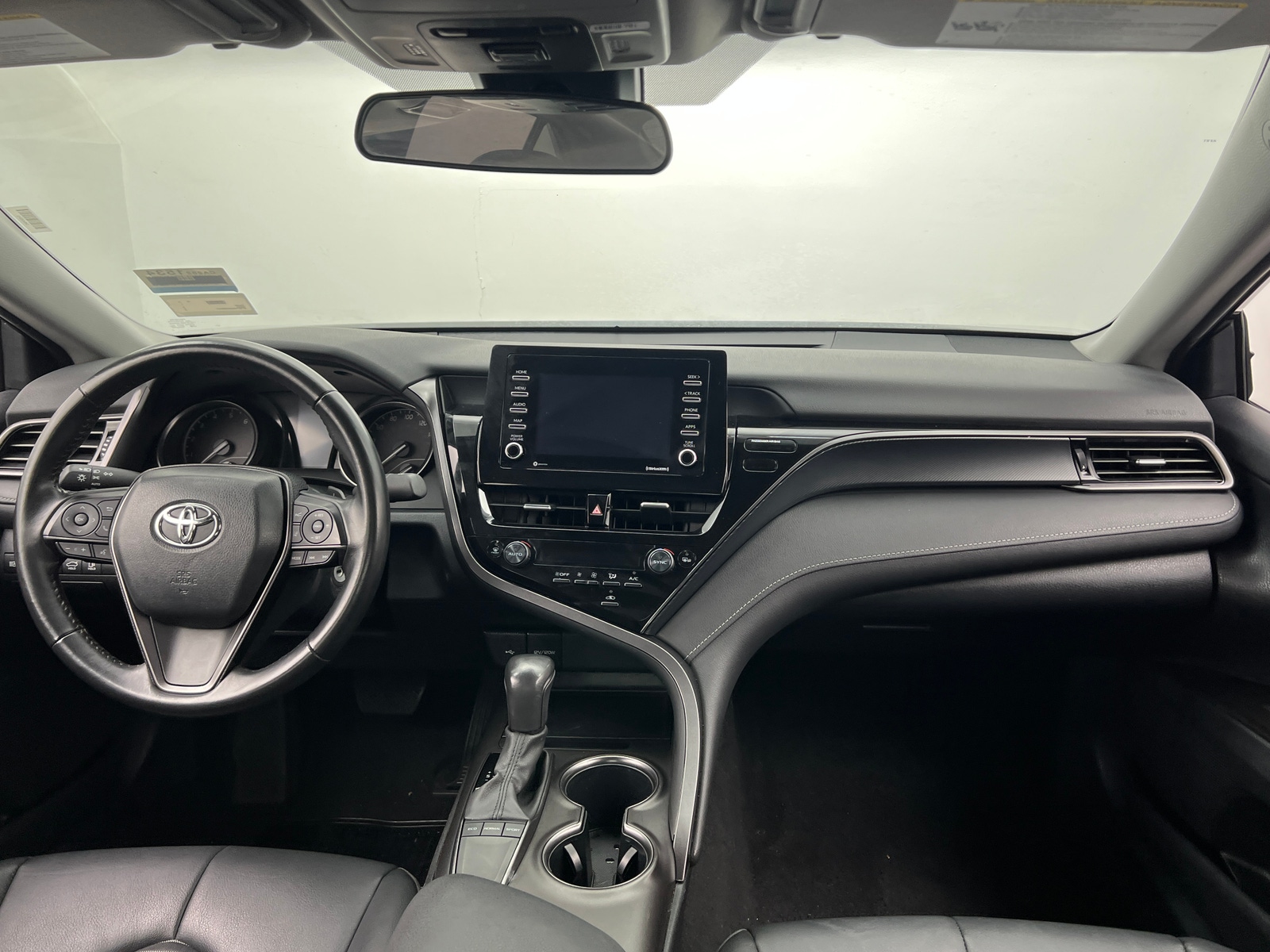 Thumbnail: 2024 Toyota Camry - 3