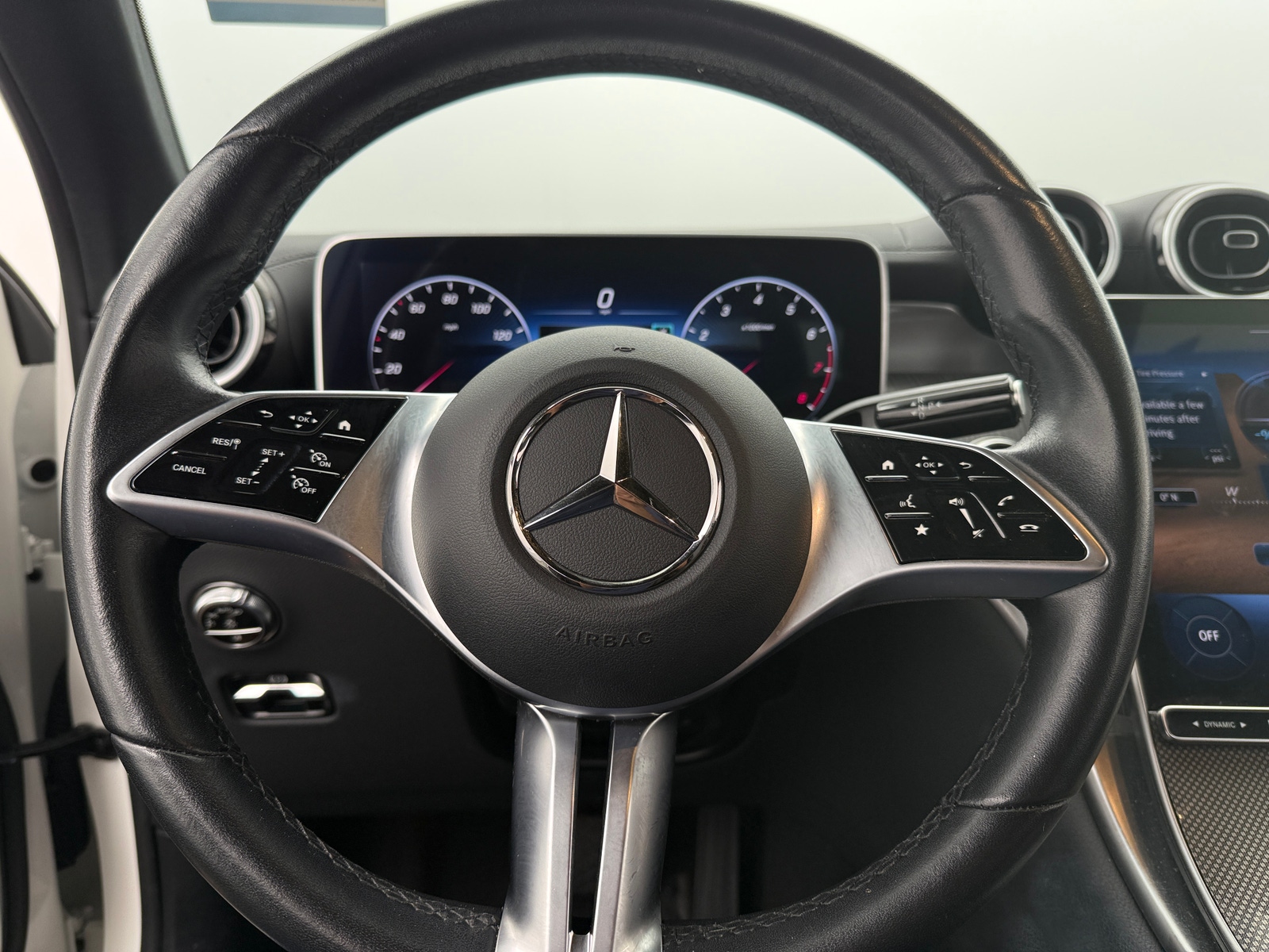 Thumbnail: 2024 Mercedes-Benz GLC - 4