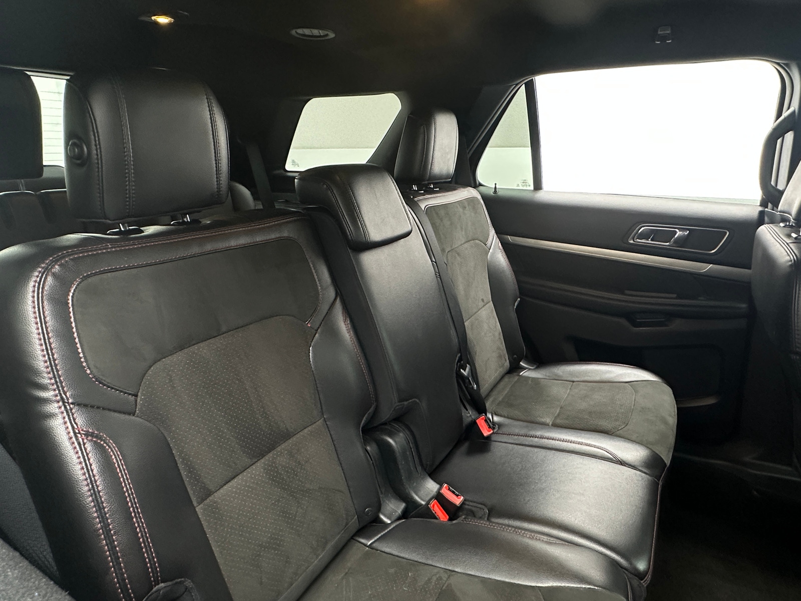 Thumbnail: 2018 Ford Explorer - 5