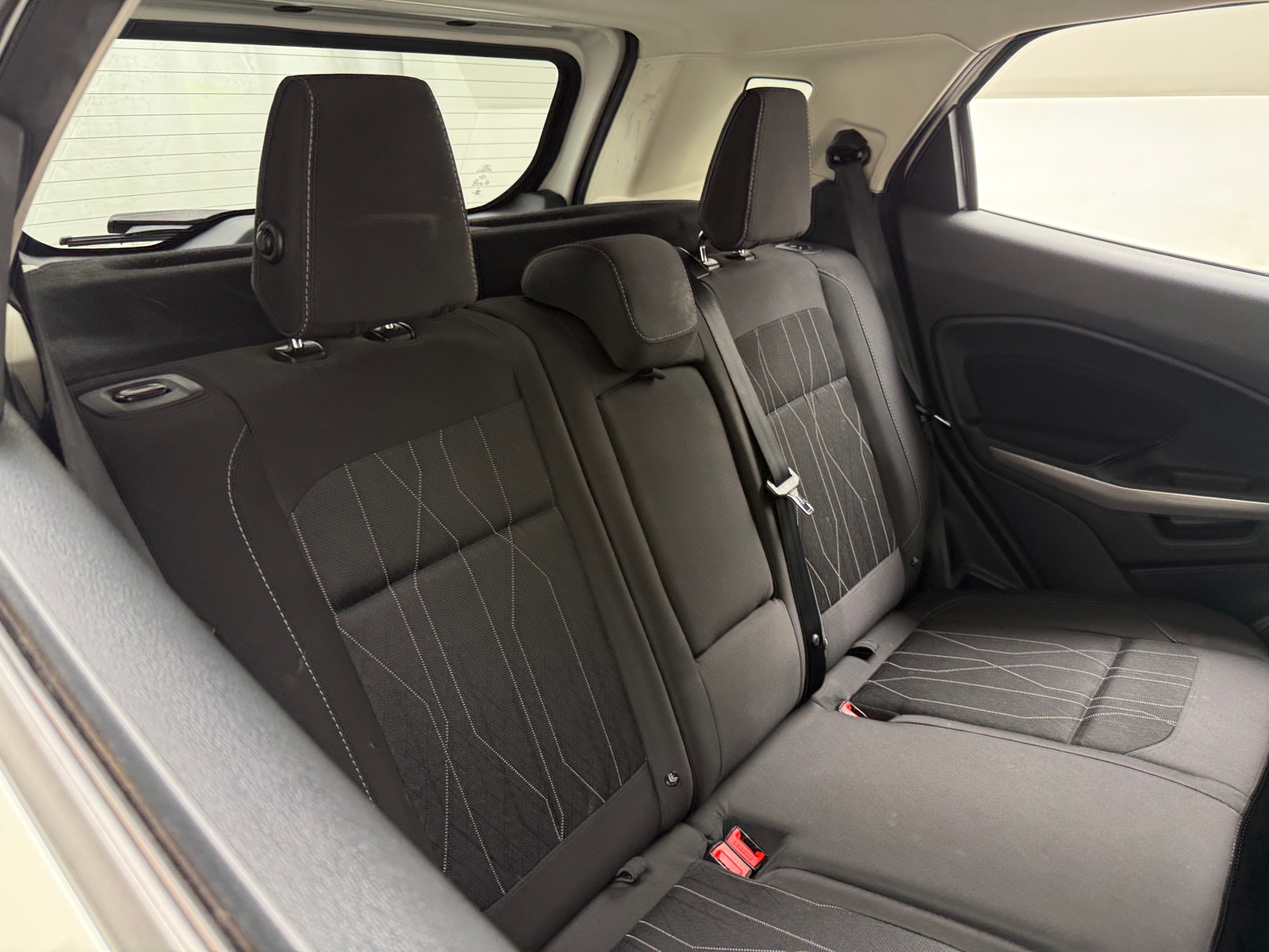 Thumbnail: 2019 Ford EcoSport - 6