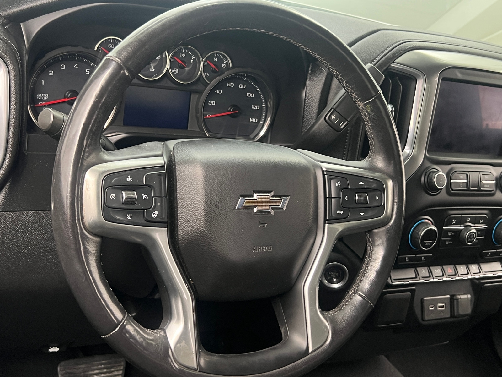 Thumbnail: 2019 Chevrolet Silverado 1500 - 5