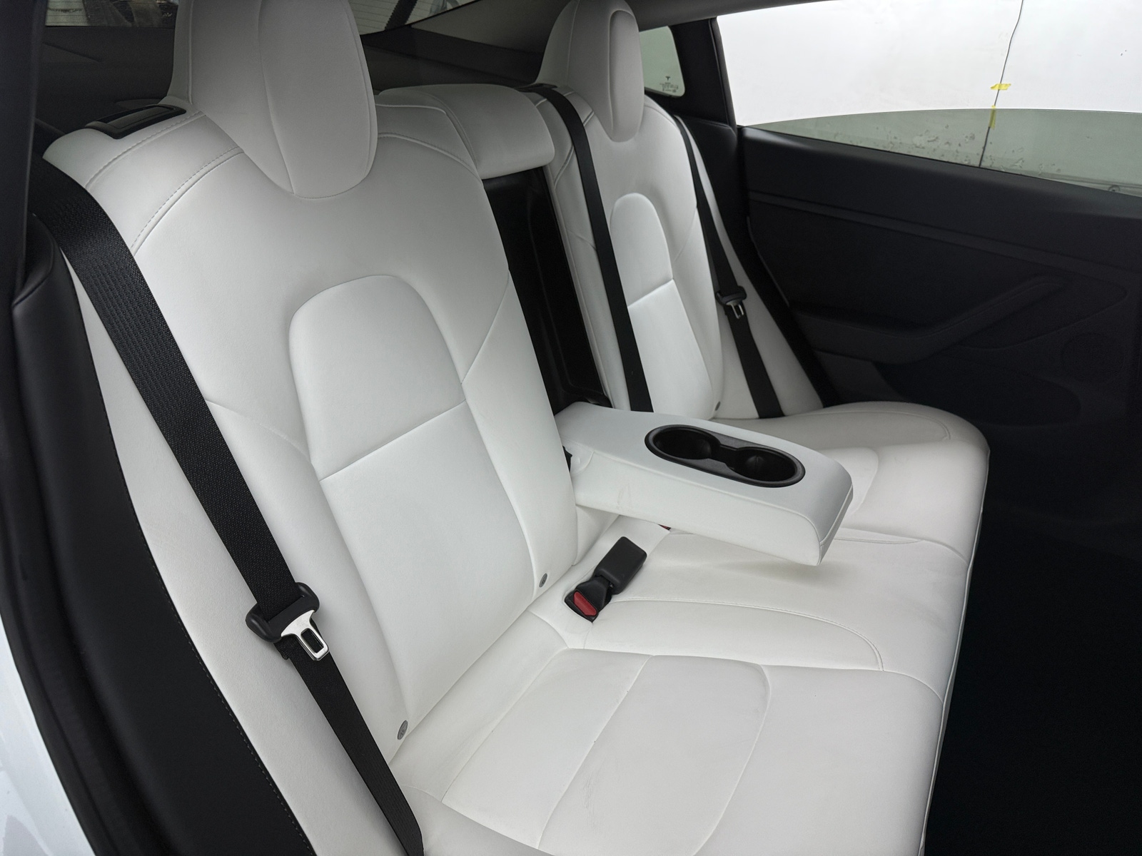 Thumbnail: 2022 Tesla Model 3 - 5