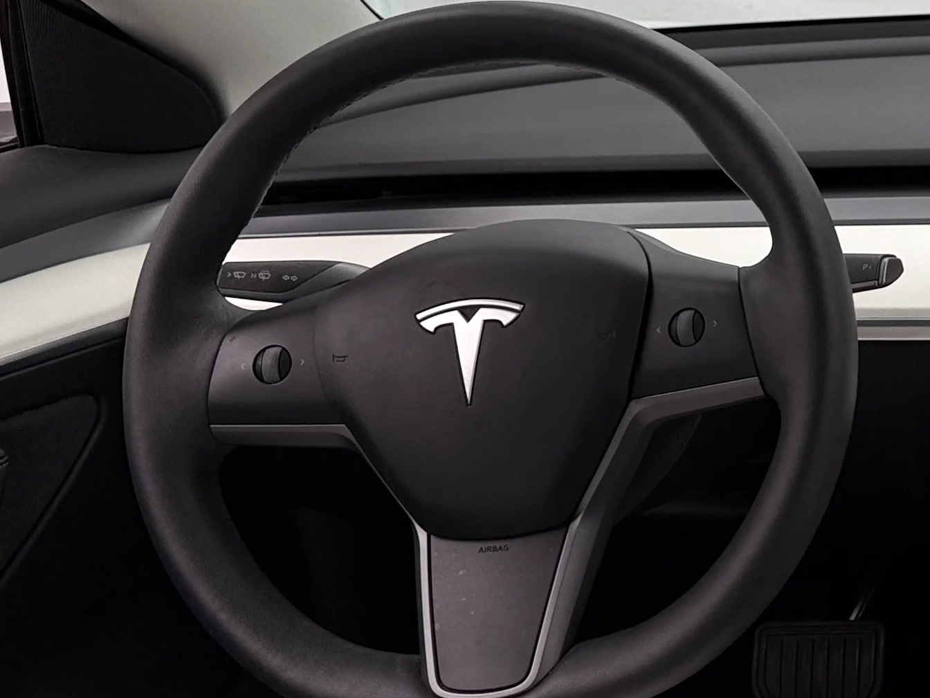 Thumbnail: 2022 Tesla Model 3 - 4