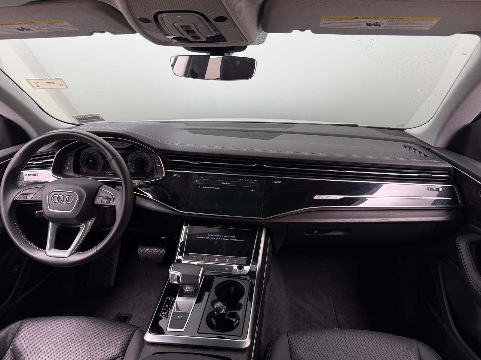 Thumbnail: 2023 Audi Q8 - 2