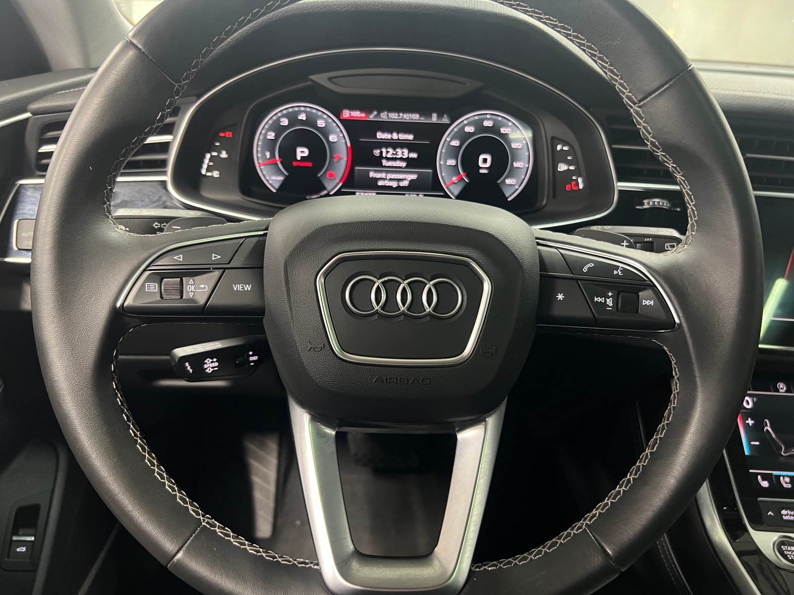 Thumbnail: 2023 Audi Q8 - 4