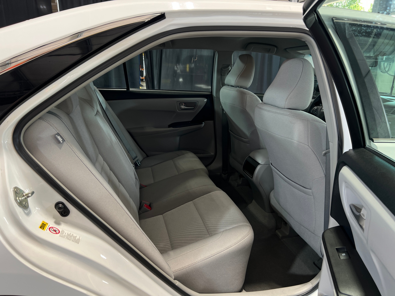 Thumbnail: 2015 Toyota Camry - 6