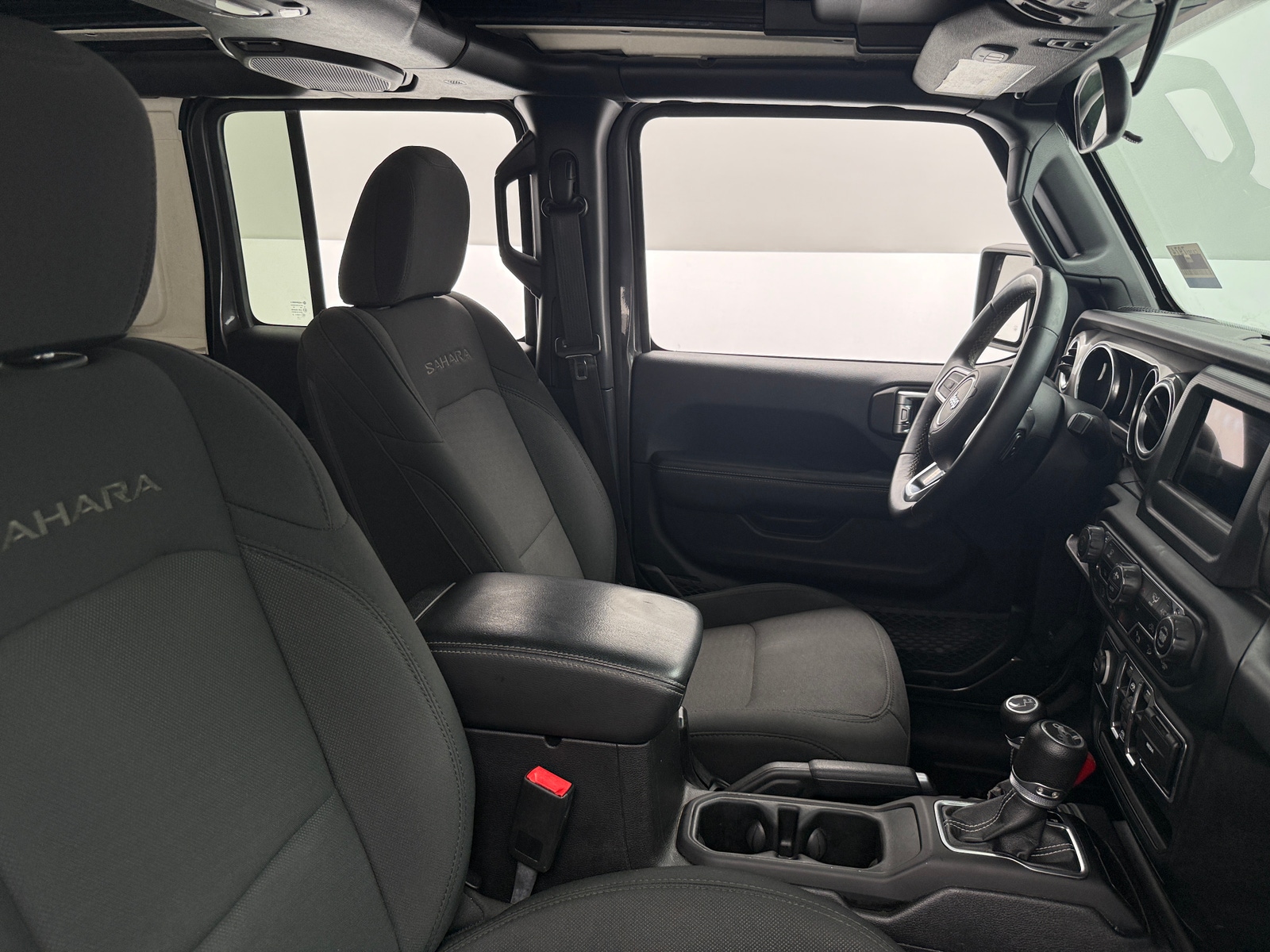 Thumbnail: 2019 Jeep Wrangler - 2