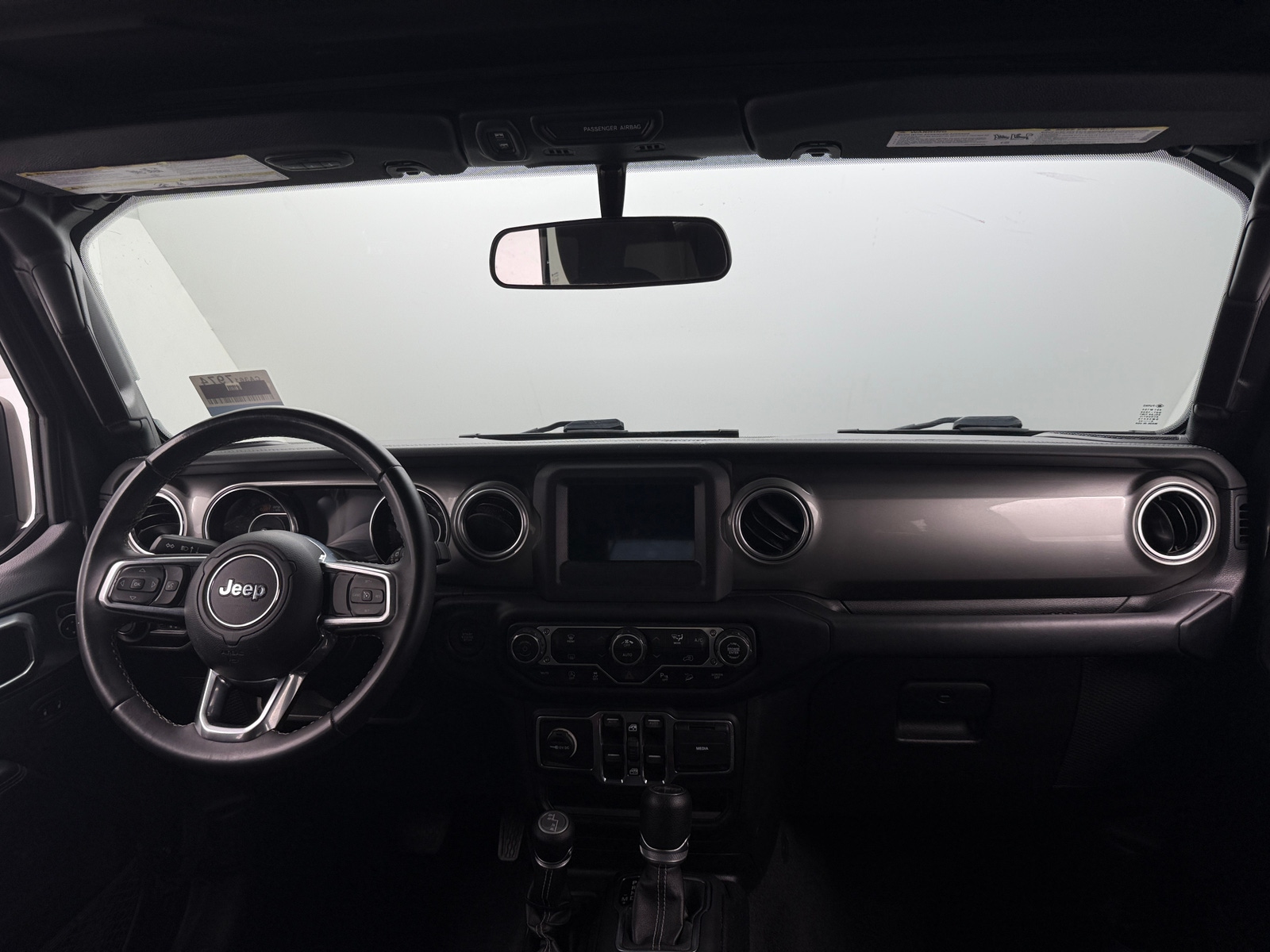 Thumbnail: 2019 Jeep Wrangler - 3
