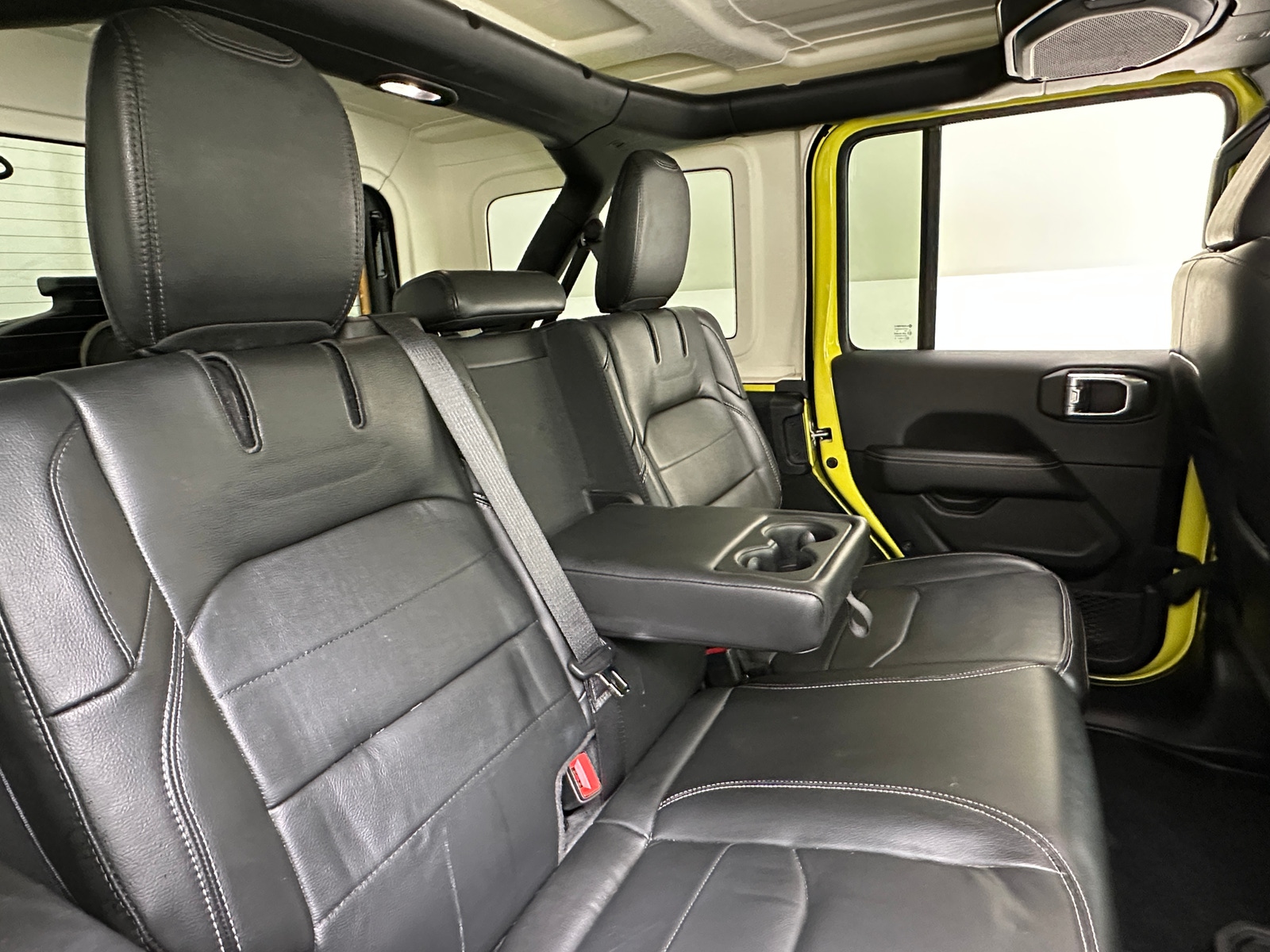 Thumbnail: 2022 Jeep Wrangler - 5