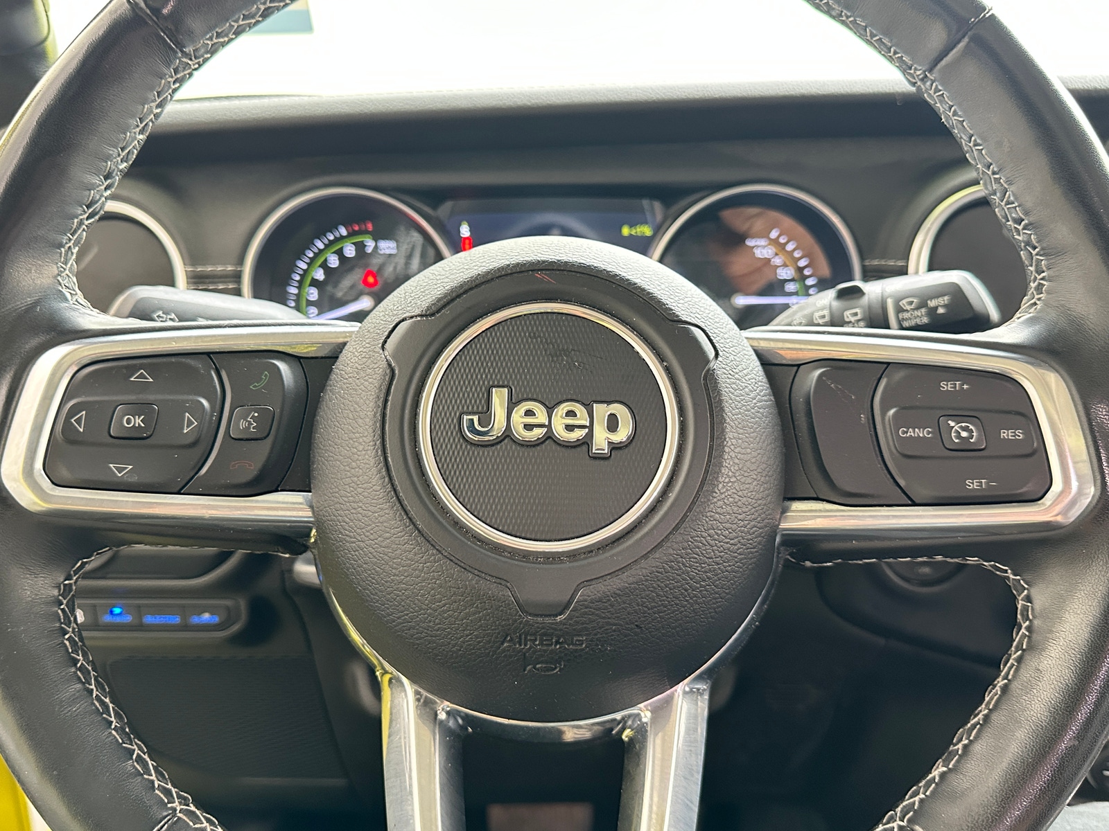 Thumbnail: 2022 Jeep Wrangler - 4