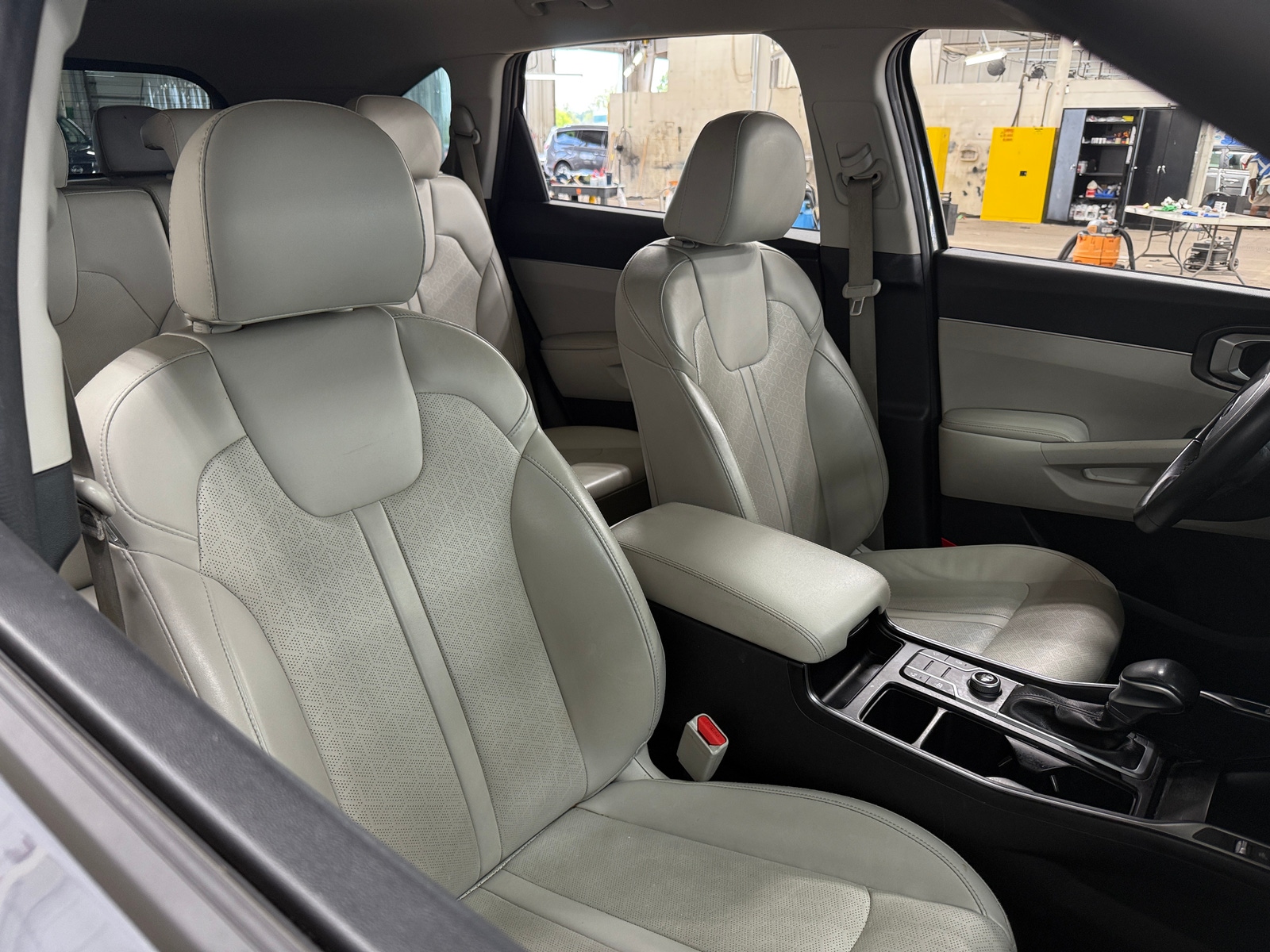 Thumbnail: 2021 Kia Sorento - 2