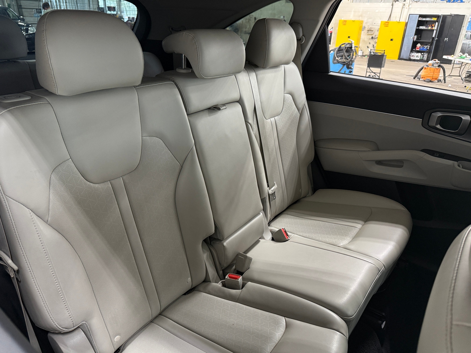 Thumbnail: 2021 Kia Sorento - 6