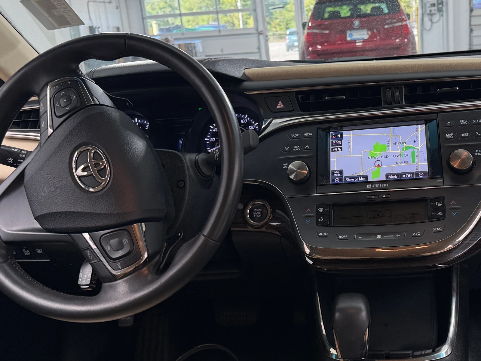 Thumbnail: 2013 Toyota Avalon - 2