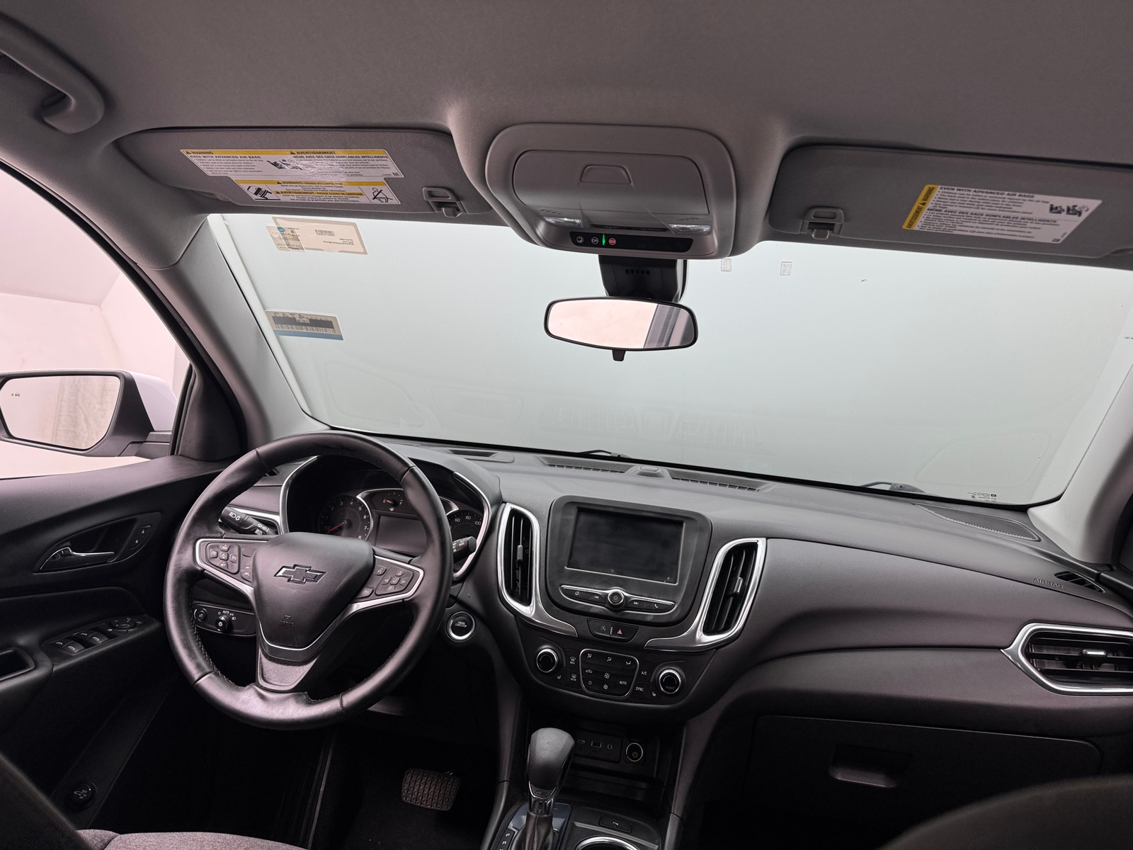 Thumbnail: 2023 Chevrolet Equinox - 3