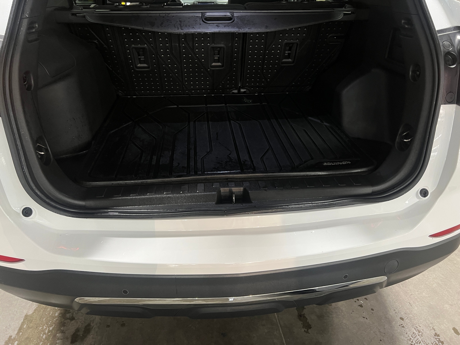 Thumbnail: 2023 Chevrolet Equinox - 7