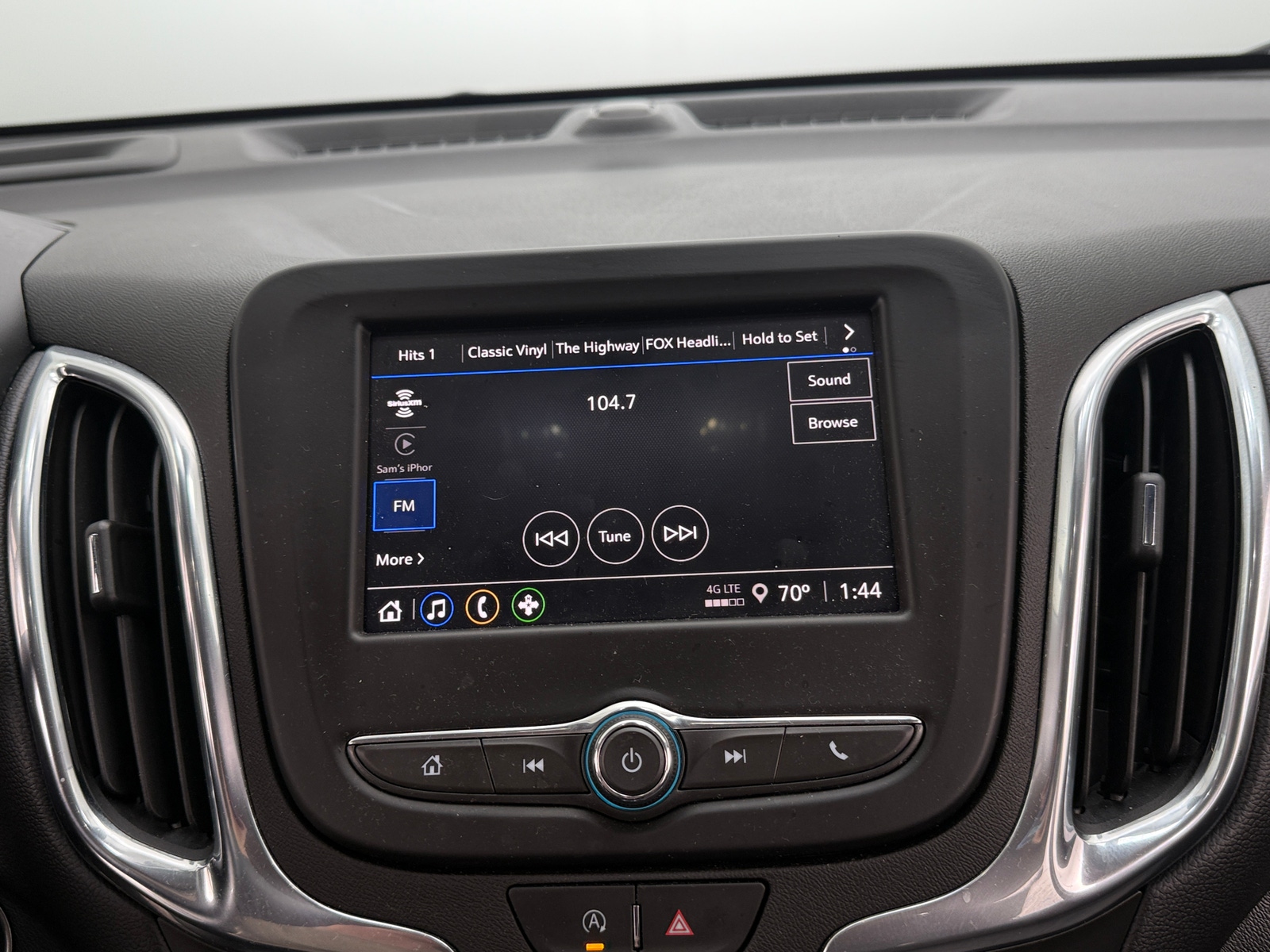 Thumbnail: 2024 Chevrolet Equinox - 4