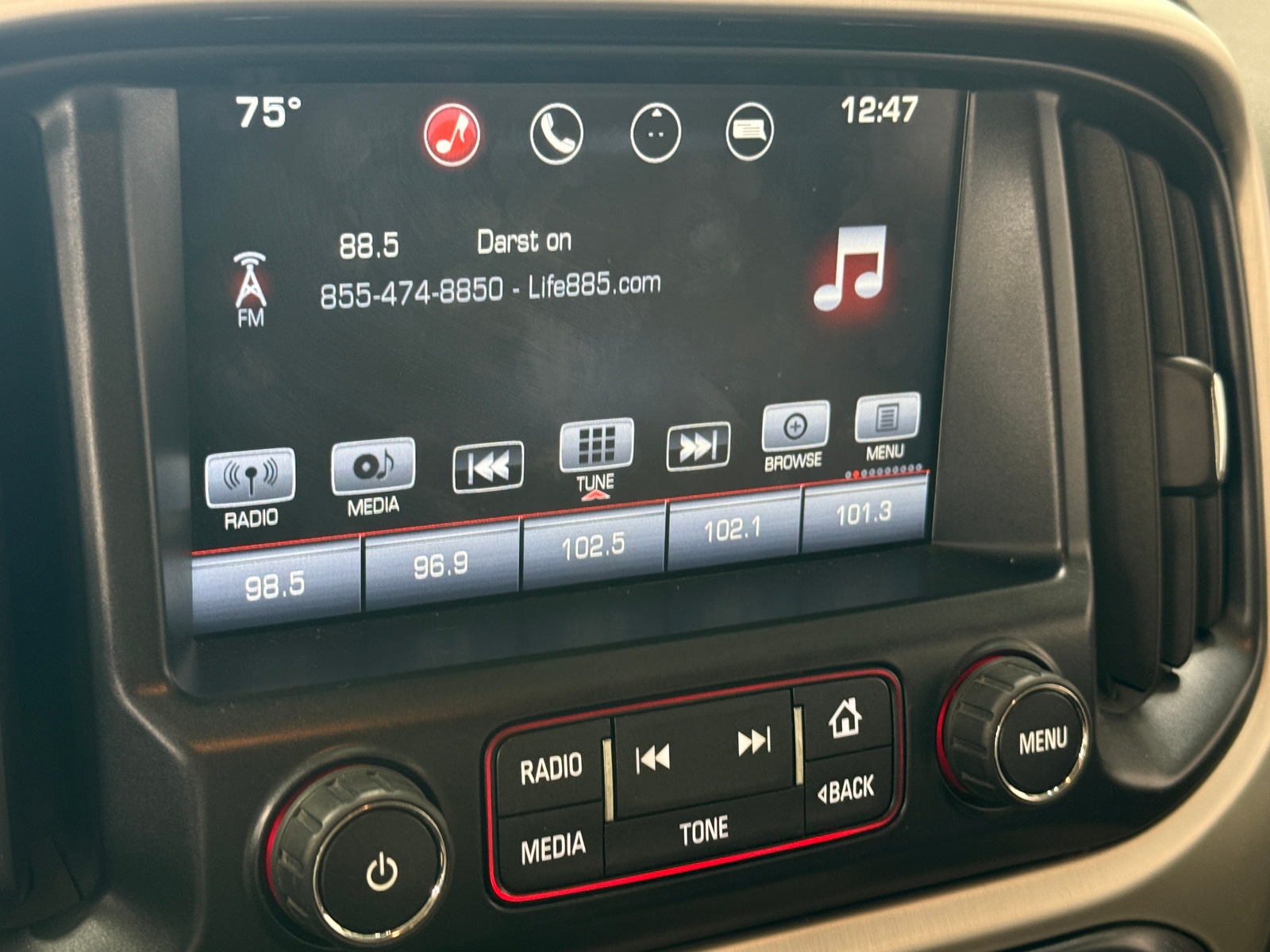 Thumbnail: 2016 GMC Canyon - 3