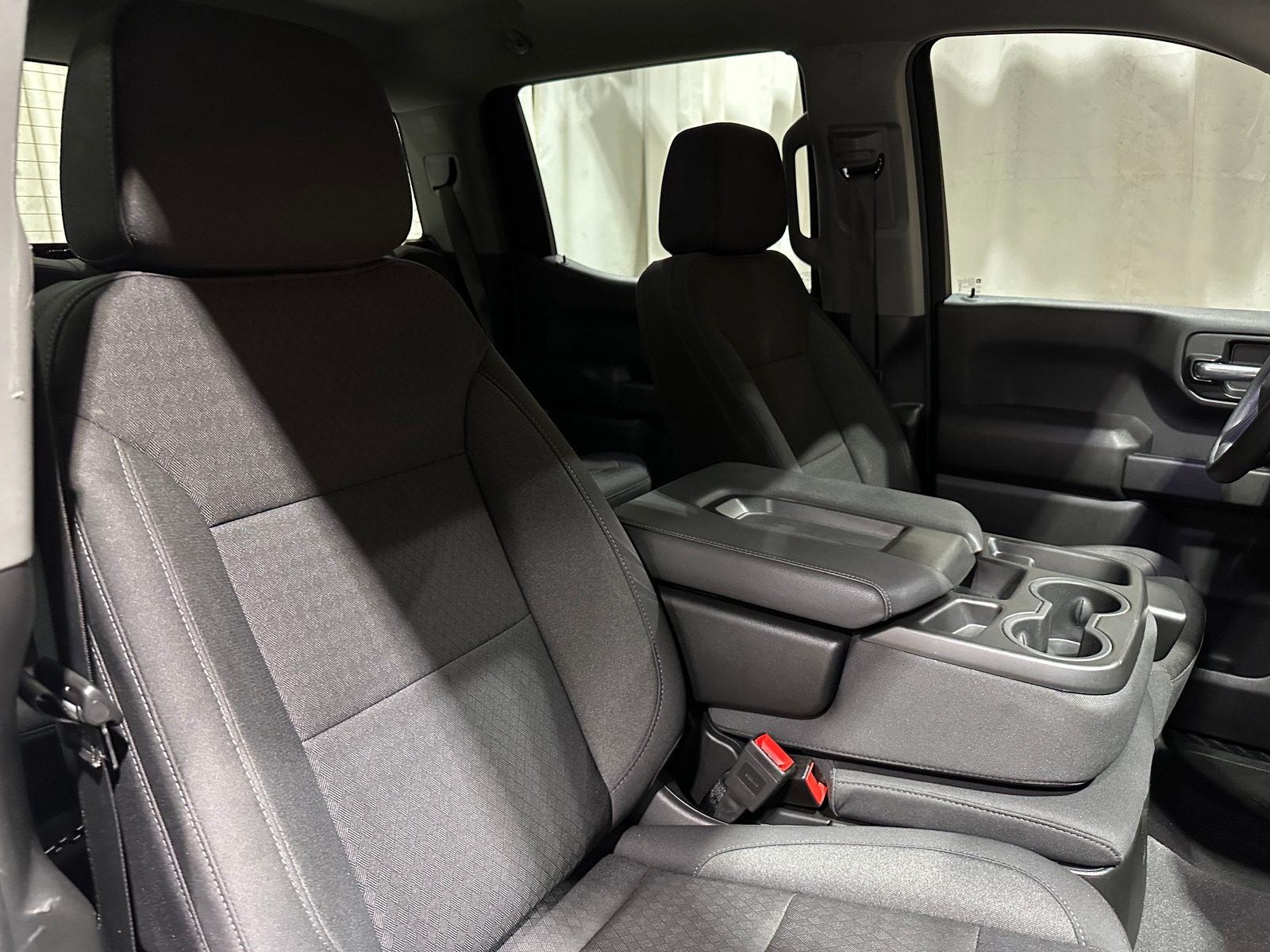 Thumbnail: 2025 Chevrolet Silverado 1500 - 2