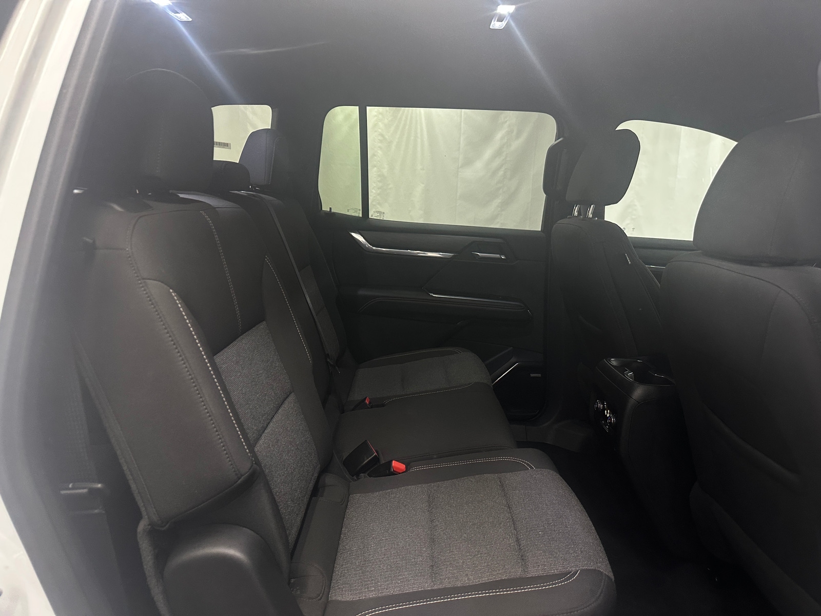 Thumbnail: 2025 GMC Acadia - 6