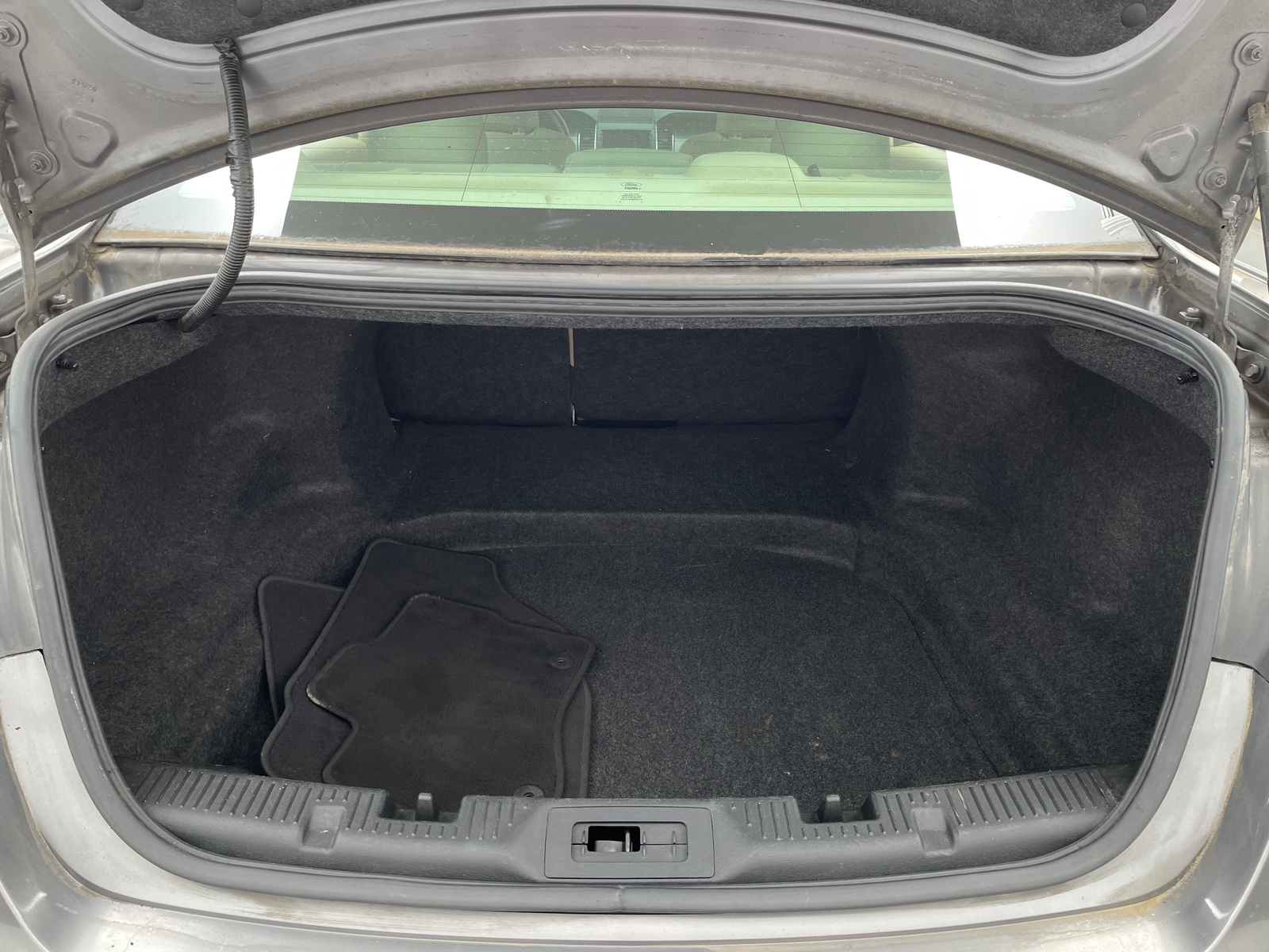 Thumbnail: 2013 Ford Taurus - 7