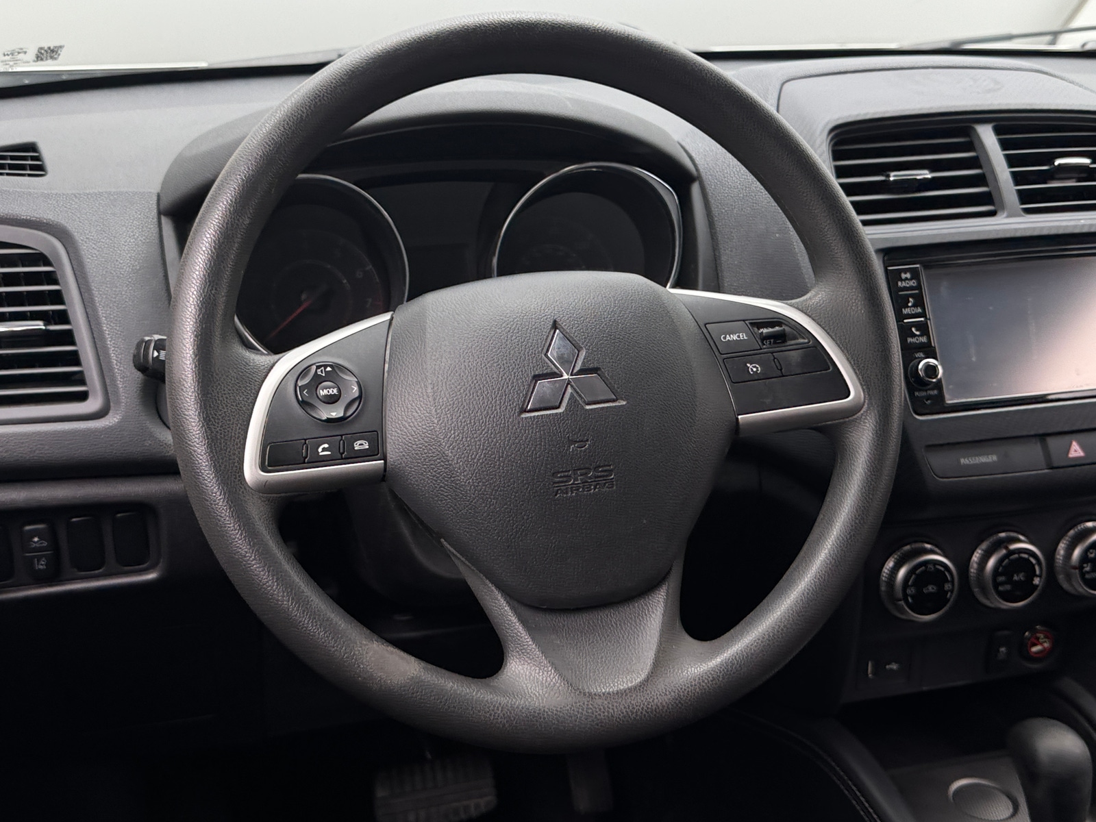 Thumbnail: 2022 Mitsubishi Outlander Sport - 5