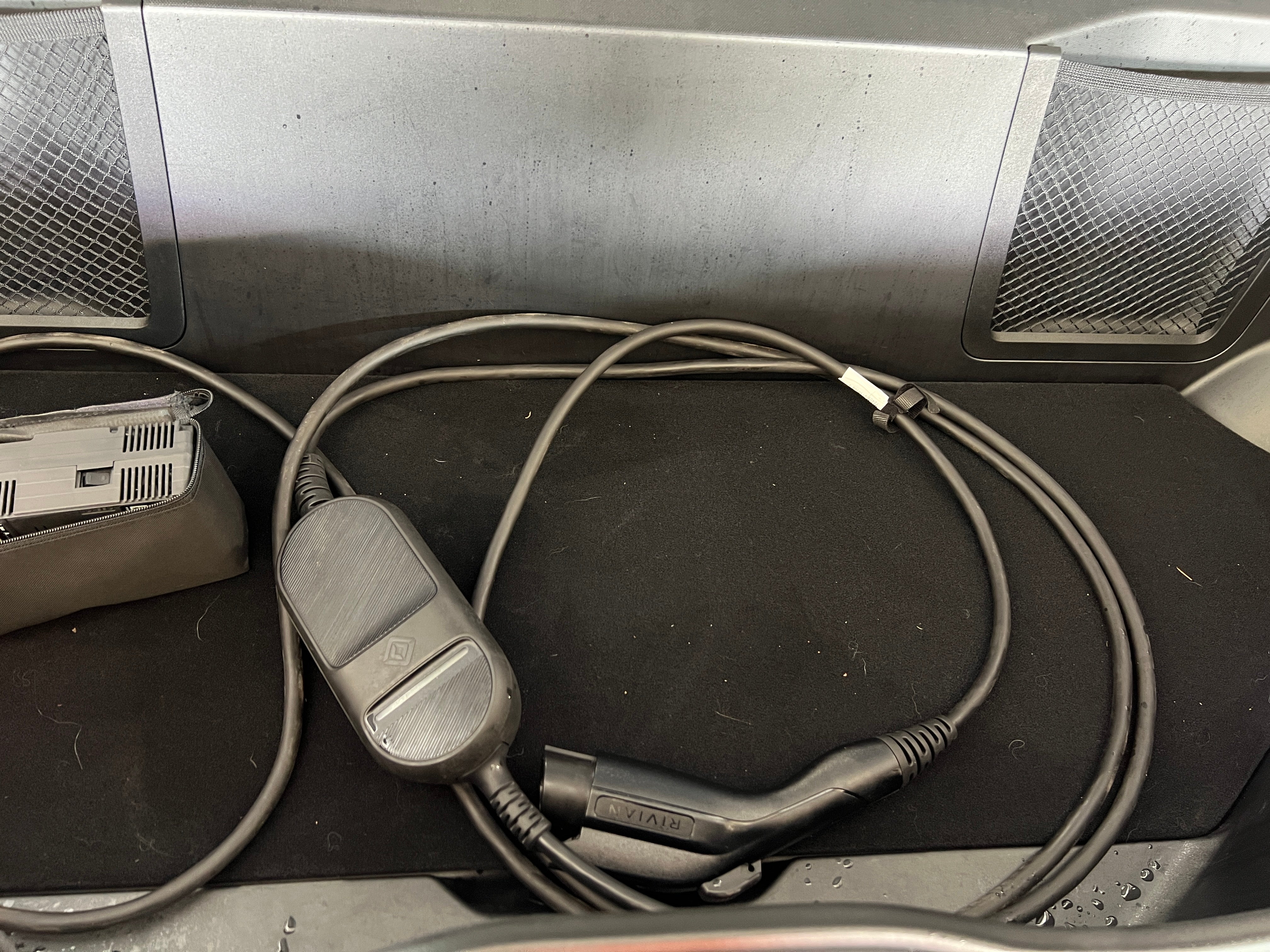 Used 2025 Rivian R1S Adventure with VIN 7PDSGBBA4SN046628 for sale in Oak Creek, WI