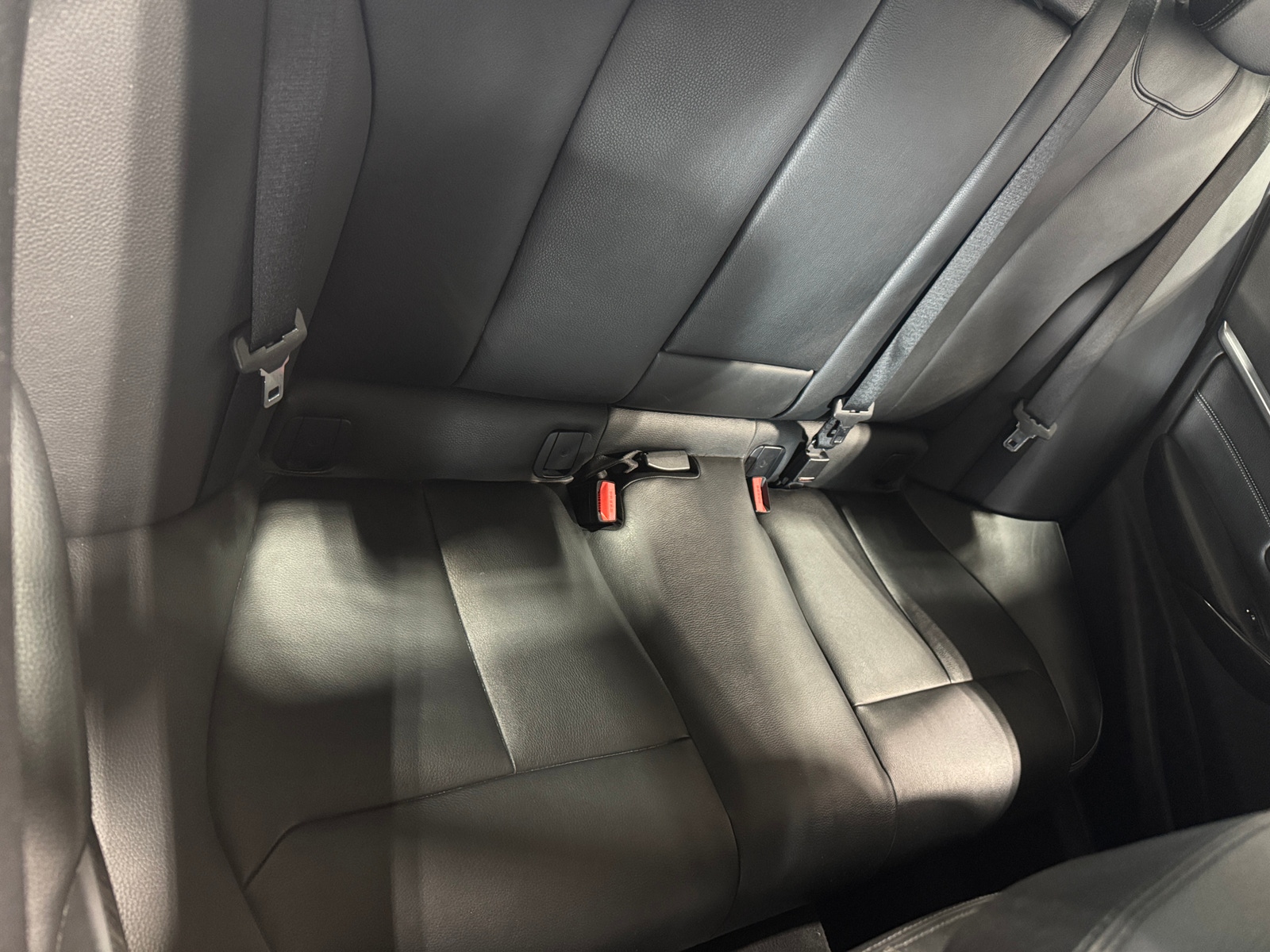Thumbnail: 2016 BMW 3 Series - 5