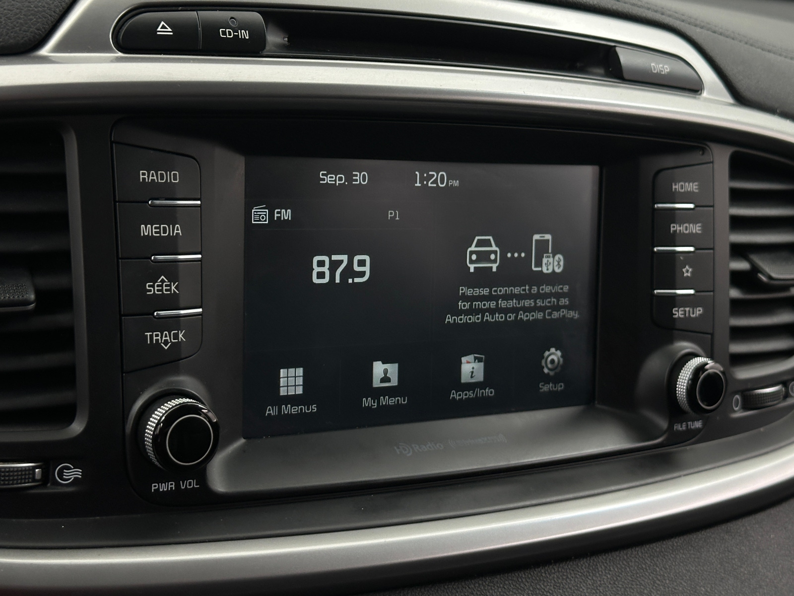 Thumbnail: 2019 Kia Sorento - 3