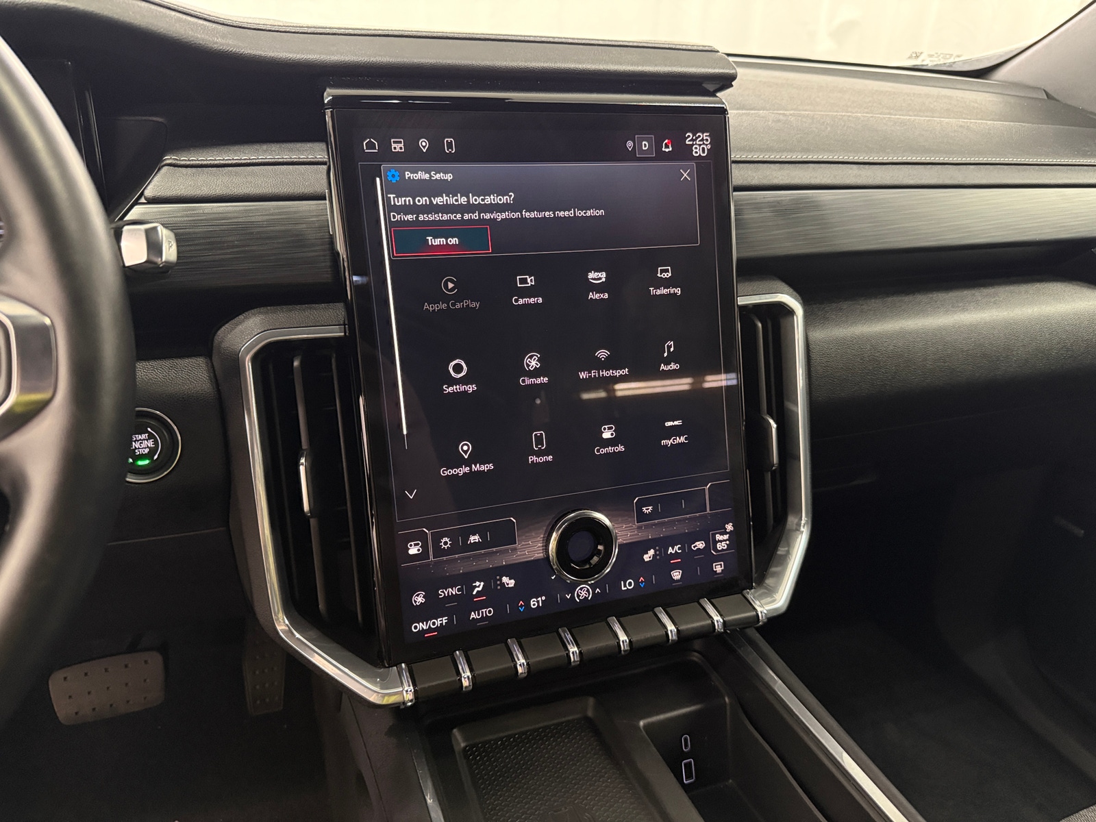 Thumbnail: 2025 GMC Acadia - 4