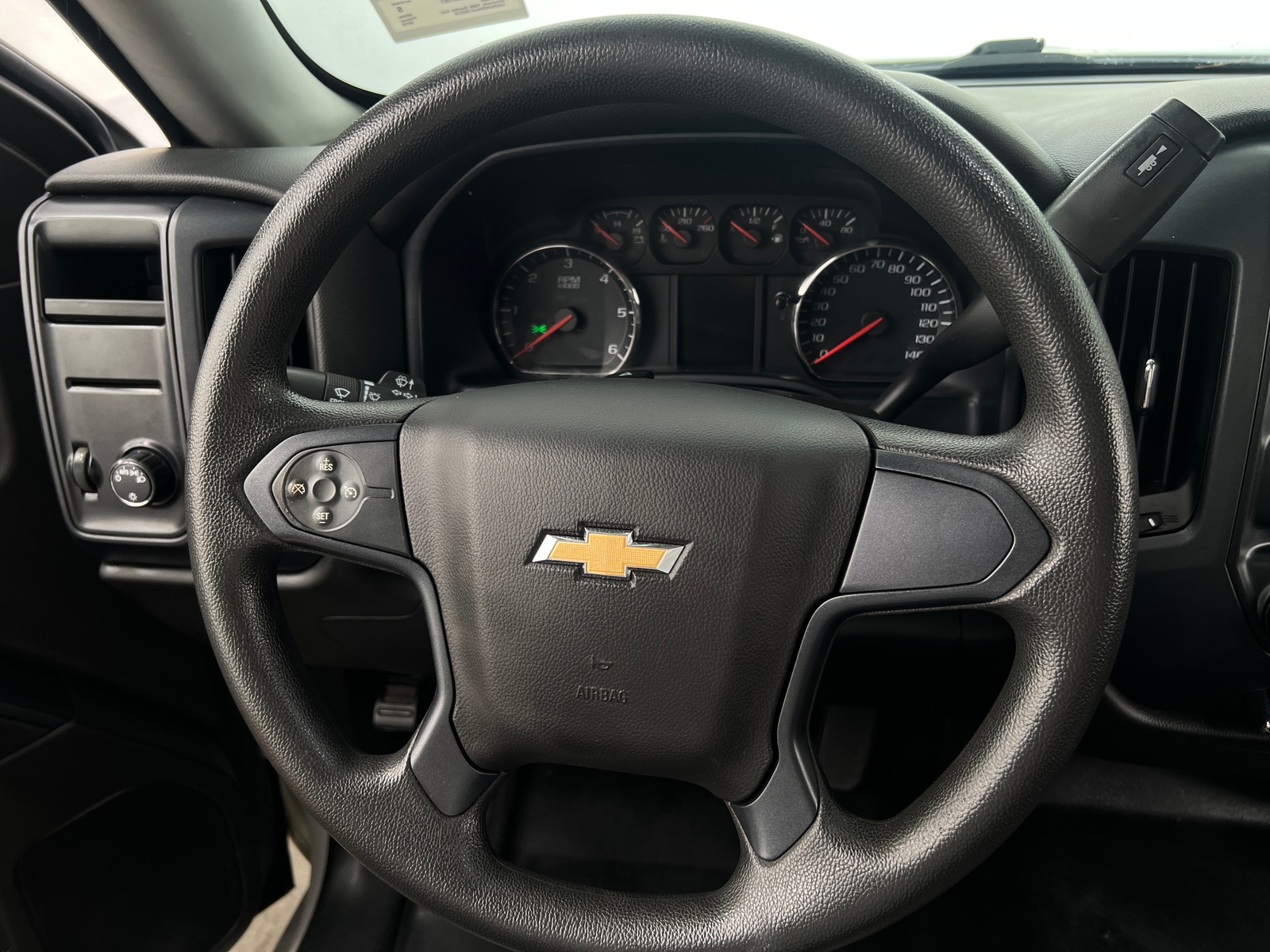Thumbnail: 2018 Chevrolet Silverado 1500 - 5