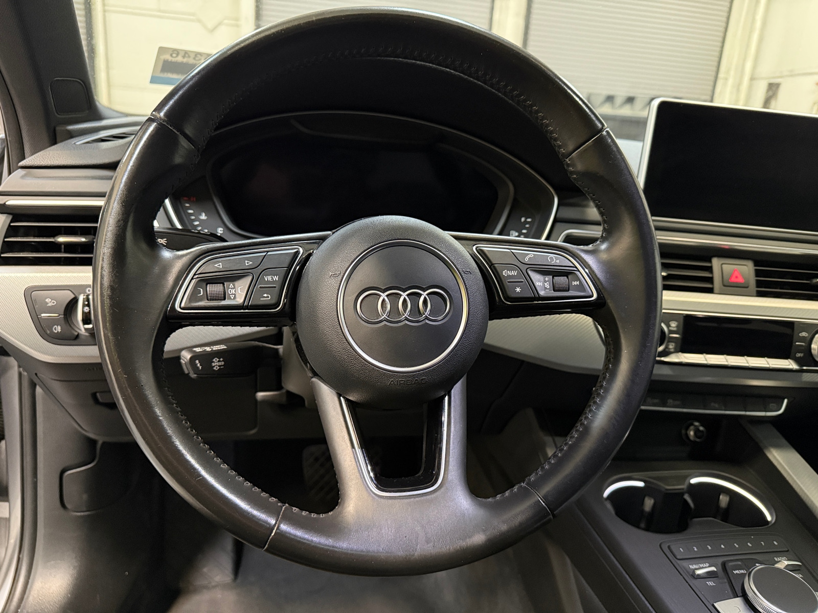 Thumbnail: 2017 Audi A4 - 4