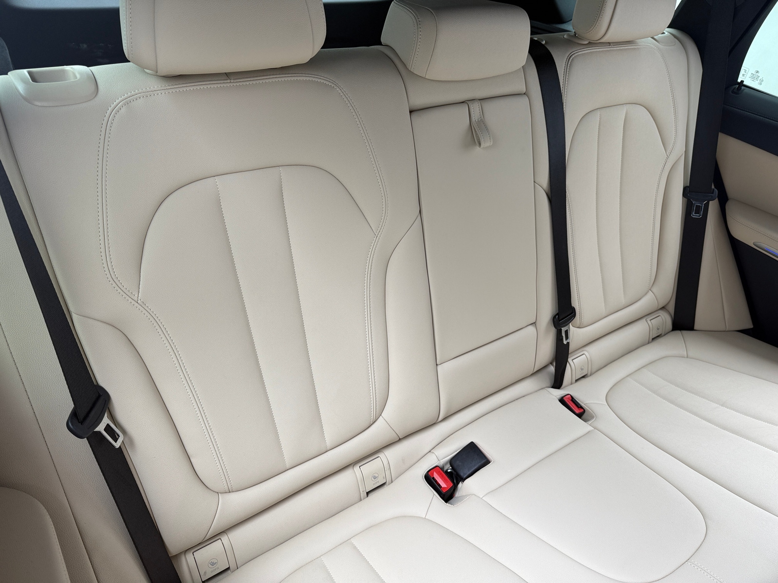 Thumbnail: 2022 BMW X5 - 5